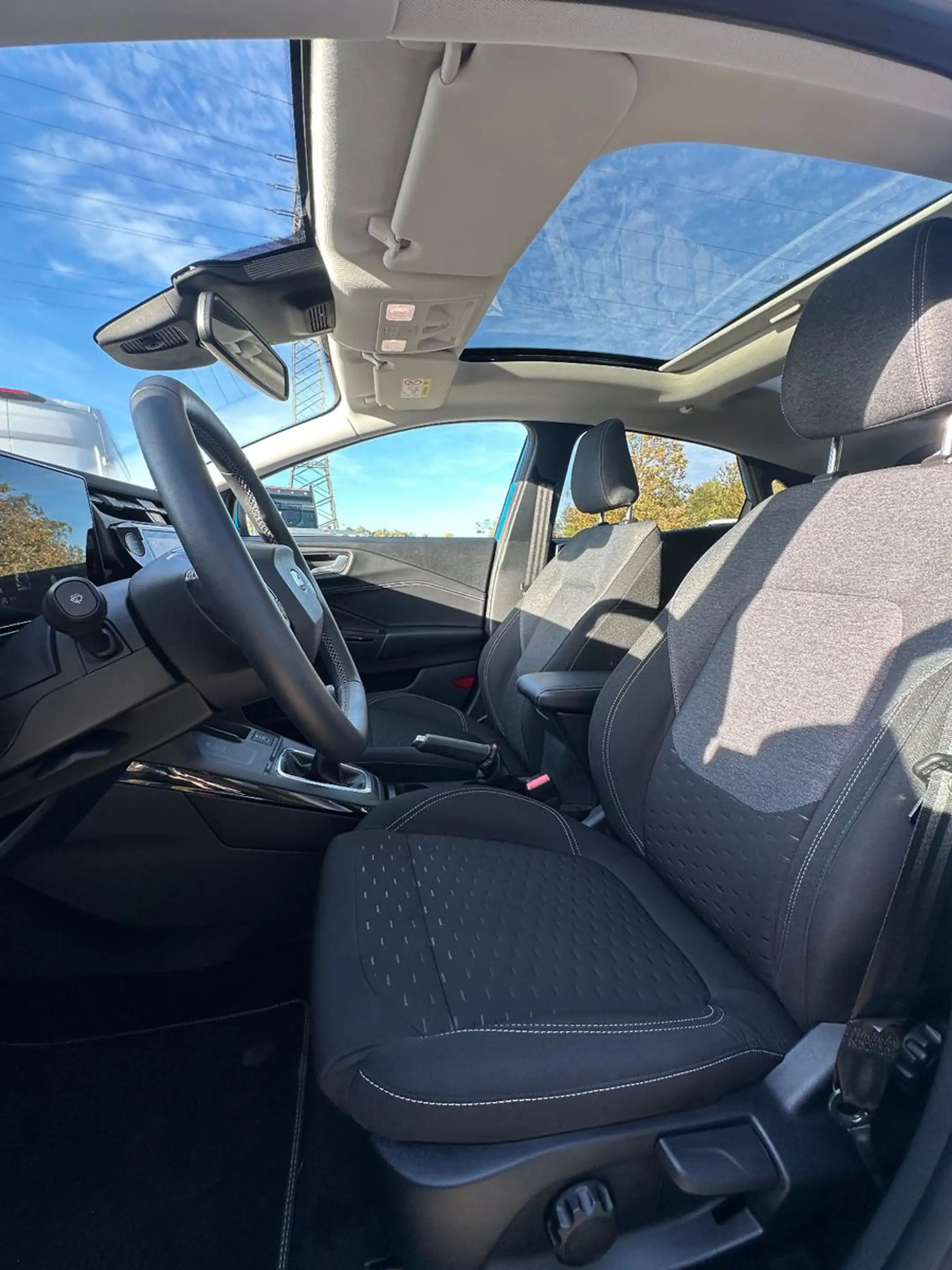 Ford Puma Titanium Winter-Paket 360 KAMERA LED — photo 11