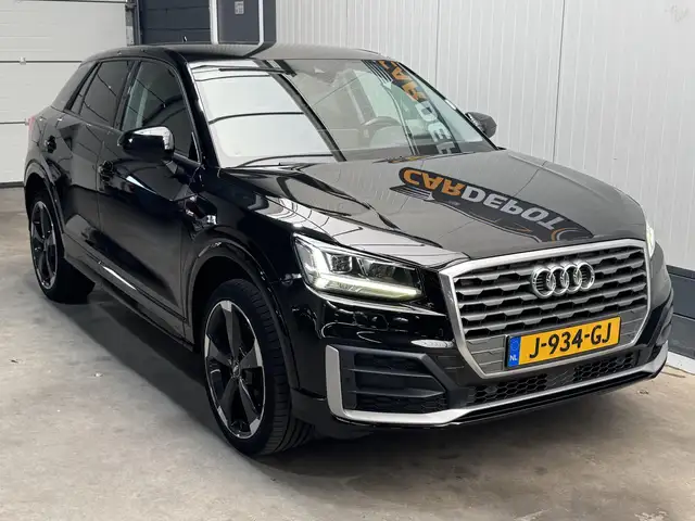Audi Q2 view 3