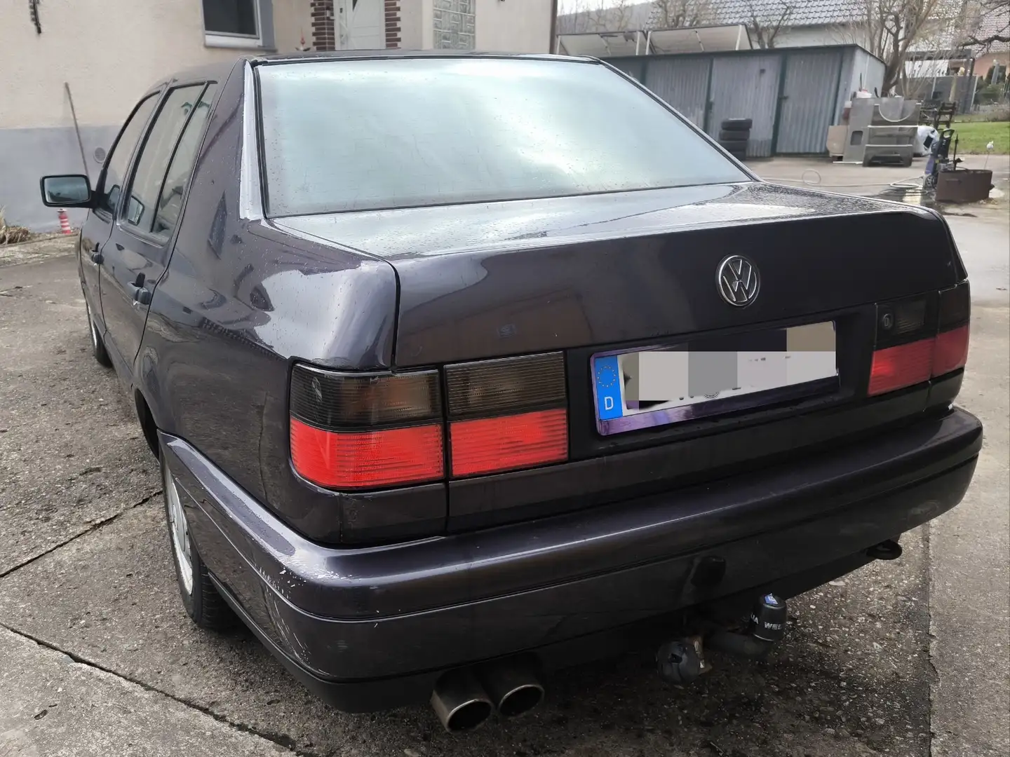 Volkswagen Vento 1.8 GL Fialová - 2