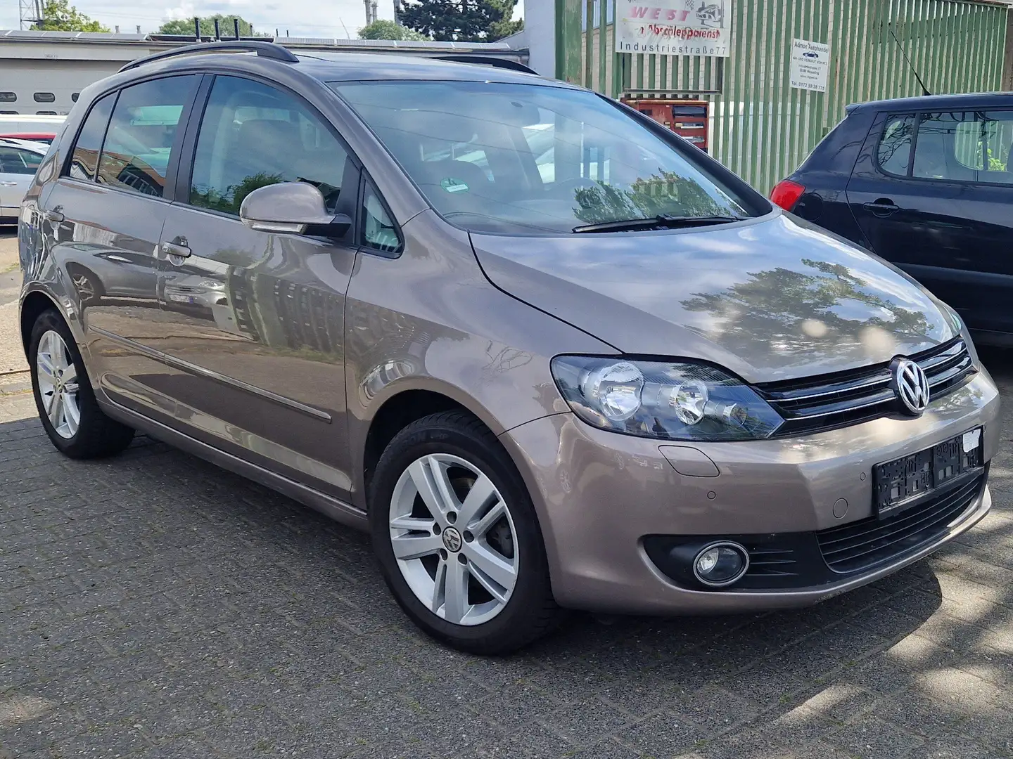 Volkswagen Golf Plus Comfortline Marrone - 2