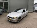 BMW 320 3-serie Touring BMW 320i / PANORAMADAK / RIJDT SCH Grijs - thumbnail 6