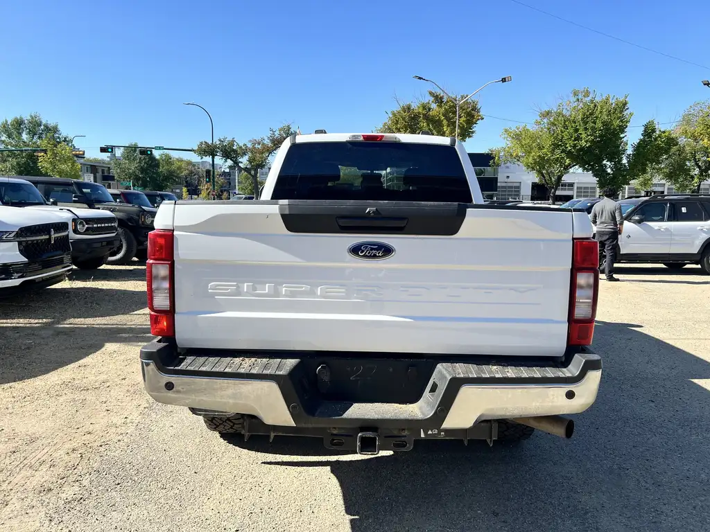 2022 Ford F-250 Super Duty XLT Crew Cab 160 | Upfitter Switches | SYNC 3 | Re — photo 7