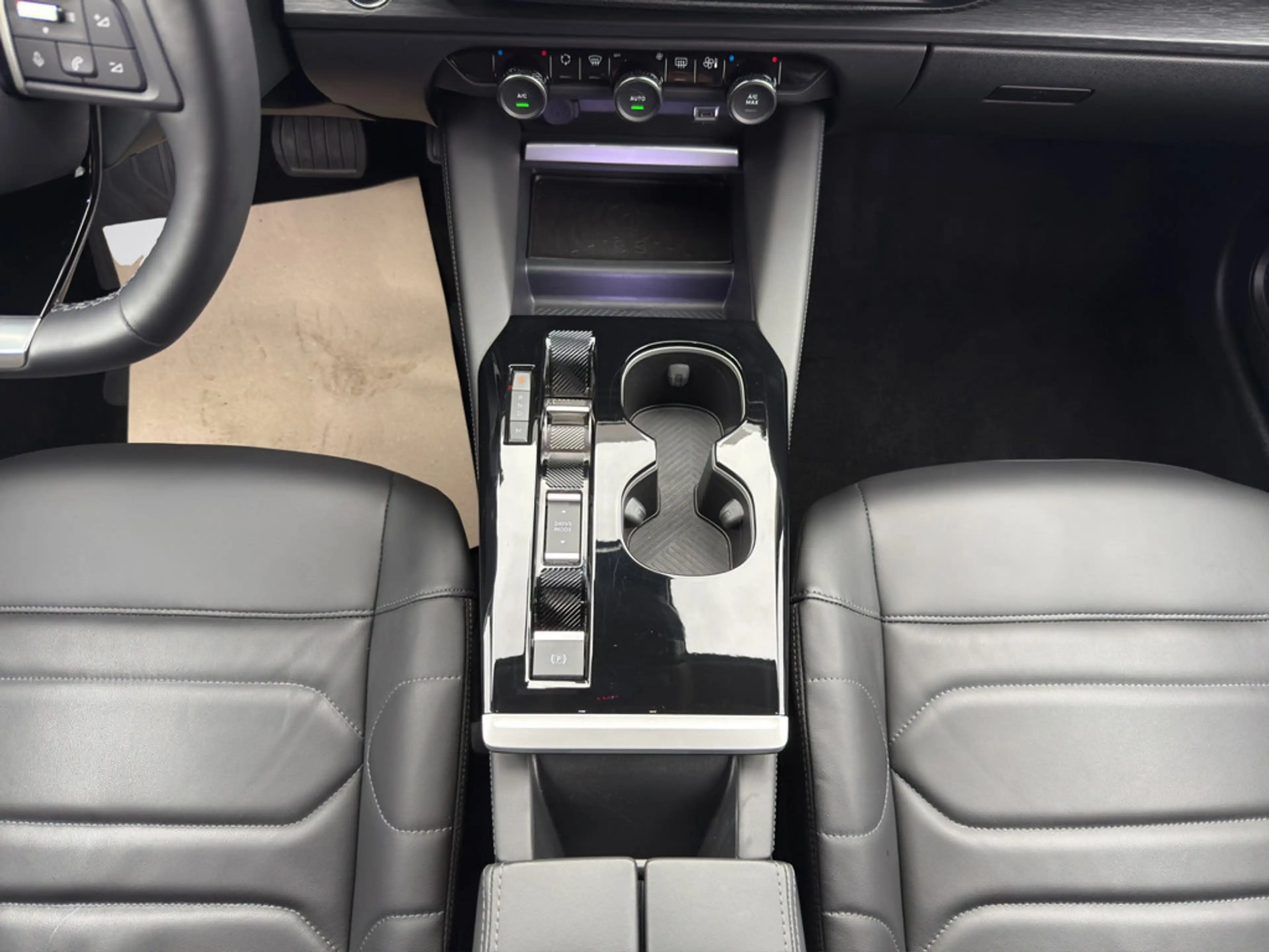 Citroen C5 X PureTech 130 EAT8 Plus LEDER NAVI ACC — photo 14