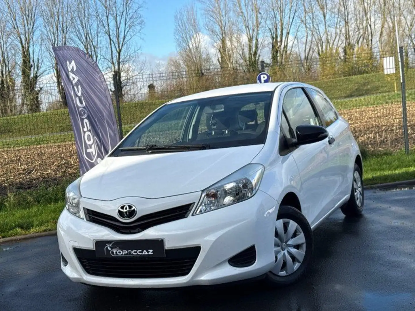 Toyota Yaris 69 VVT-I TENDANCE * 126.000KM * 2013 * GARANTIE Blanc - 1