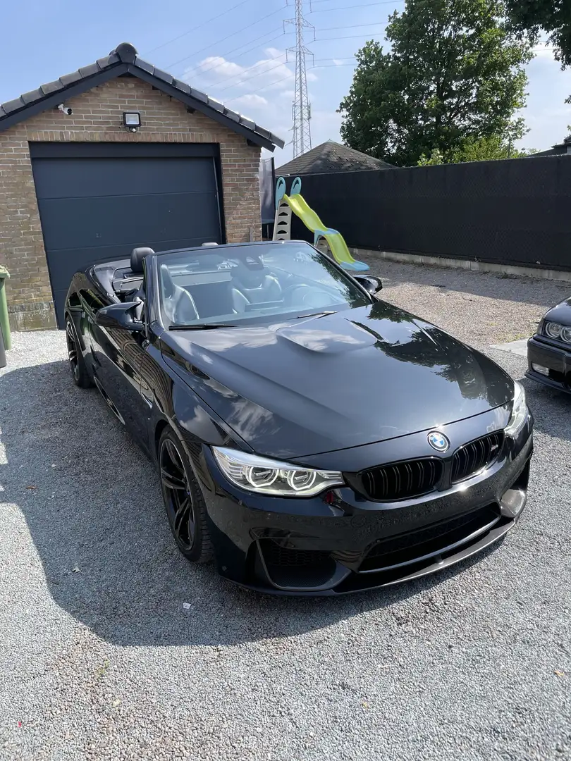 BMW M4 Cabrio DKG Noir - 2