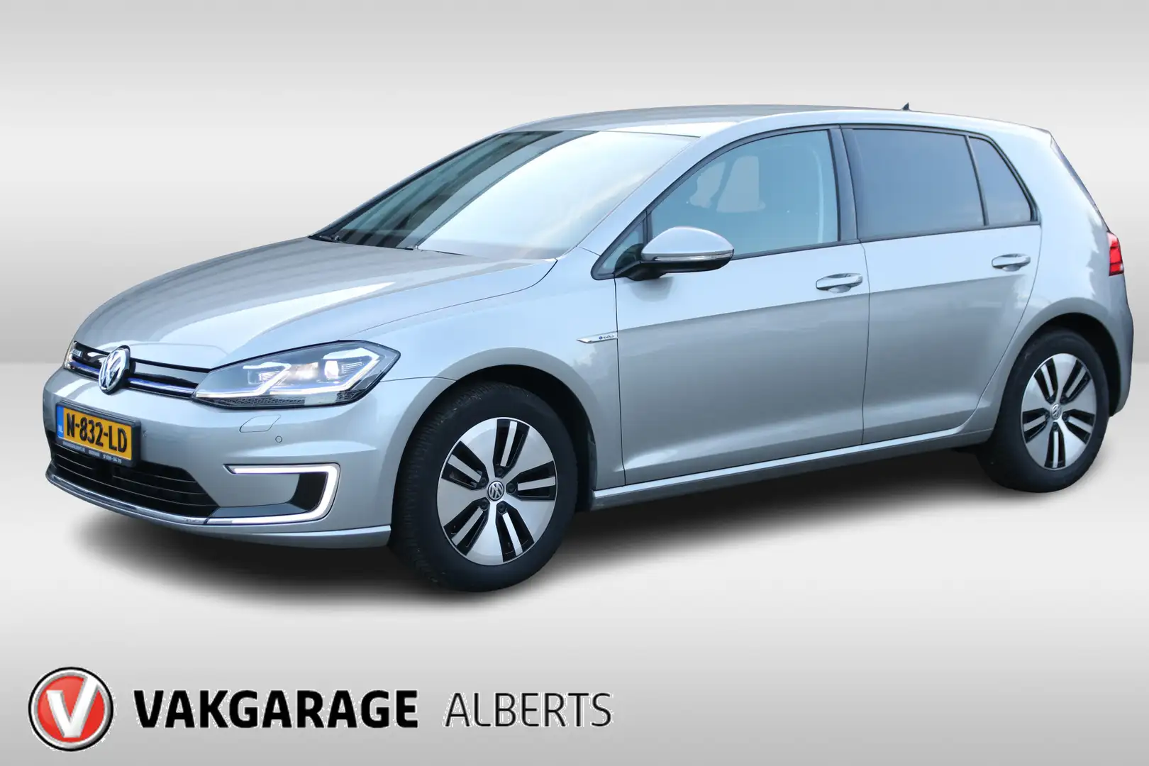 Volkswagen e-Golf / Warmtepomp / Cruise / Climate / Stoelverw / Virt Grijs - 1