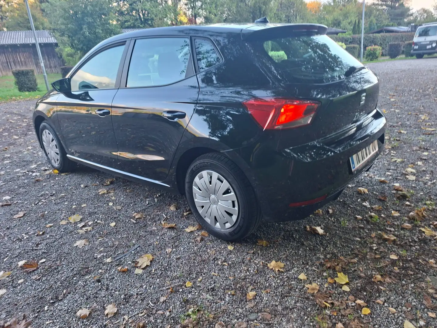 SEAT Ibiza Ibiza 1,0 TSI Reference Edition 40 Reference Edition 40 Schwarz - 2