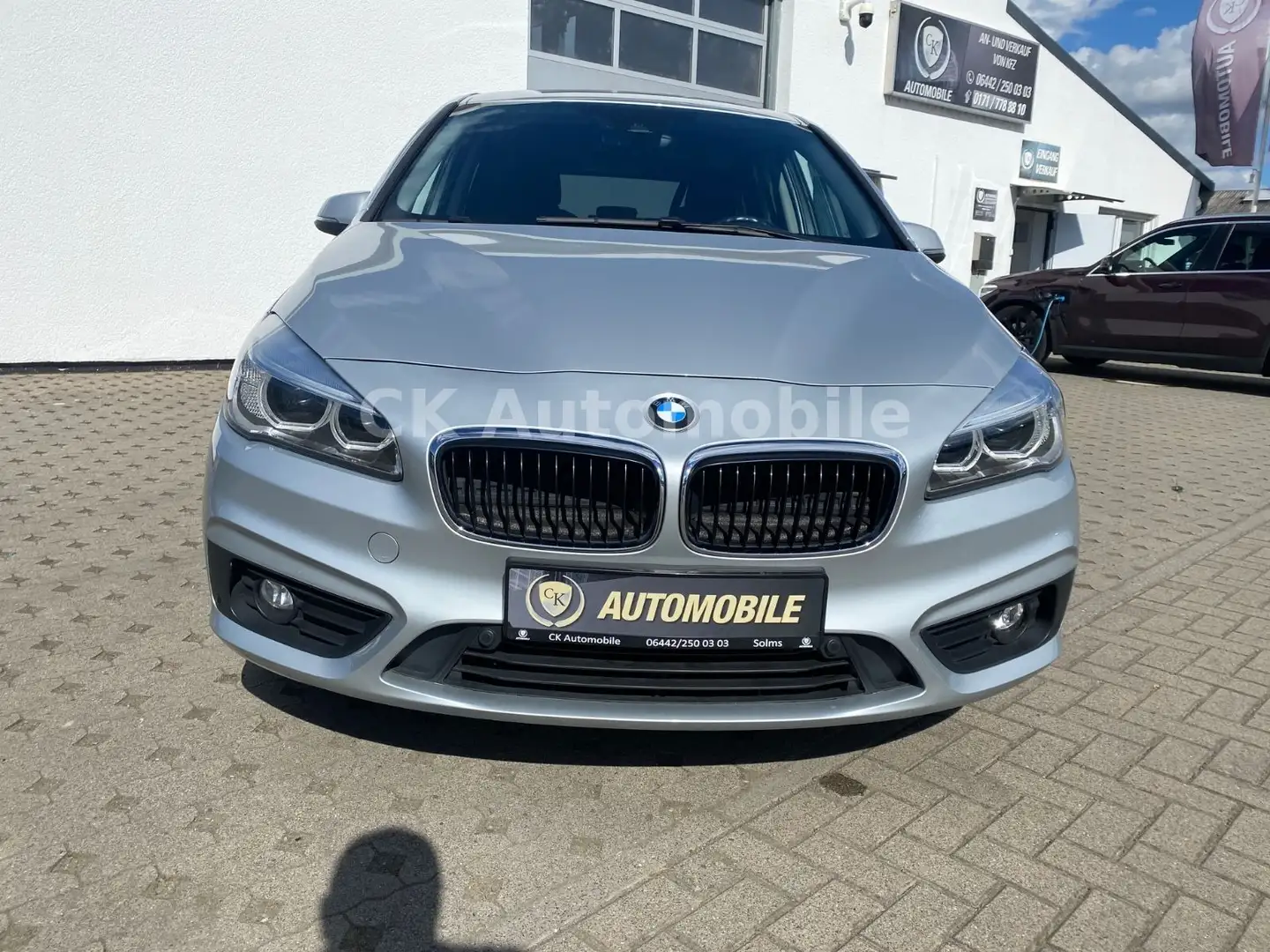 BMW 216 d Gran Tourer/Navi/LED/Tempomat/PDC/AHK Argent - 2