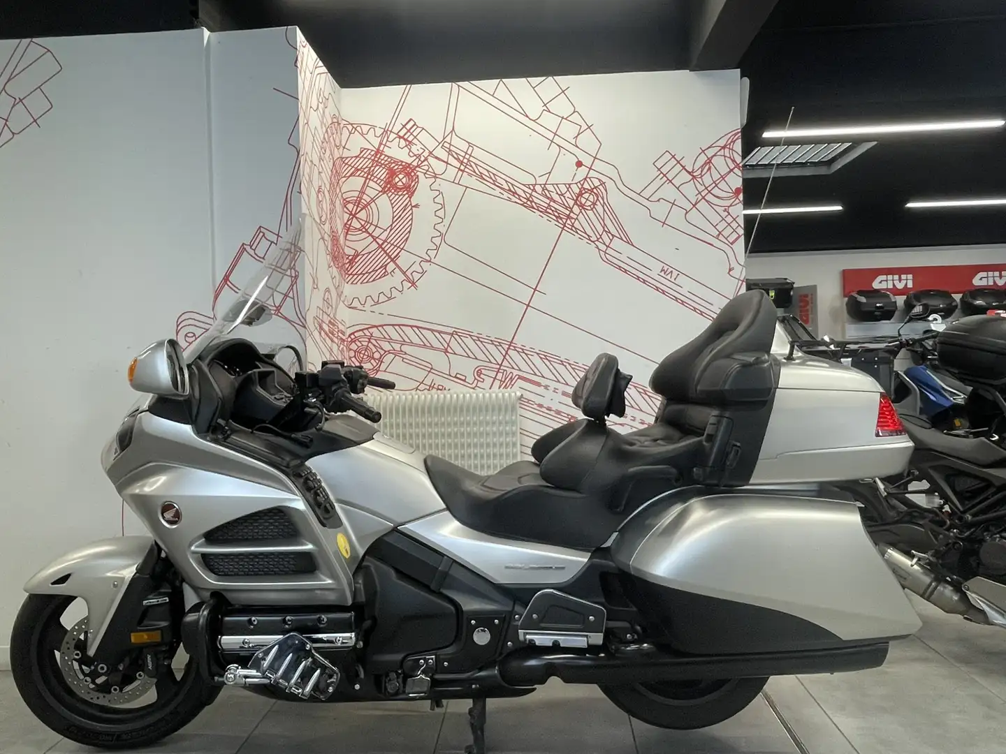 Honda Gold Wing Šedá - 2