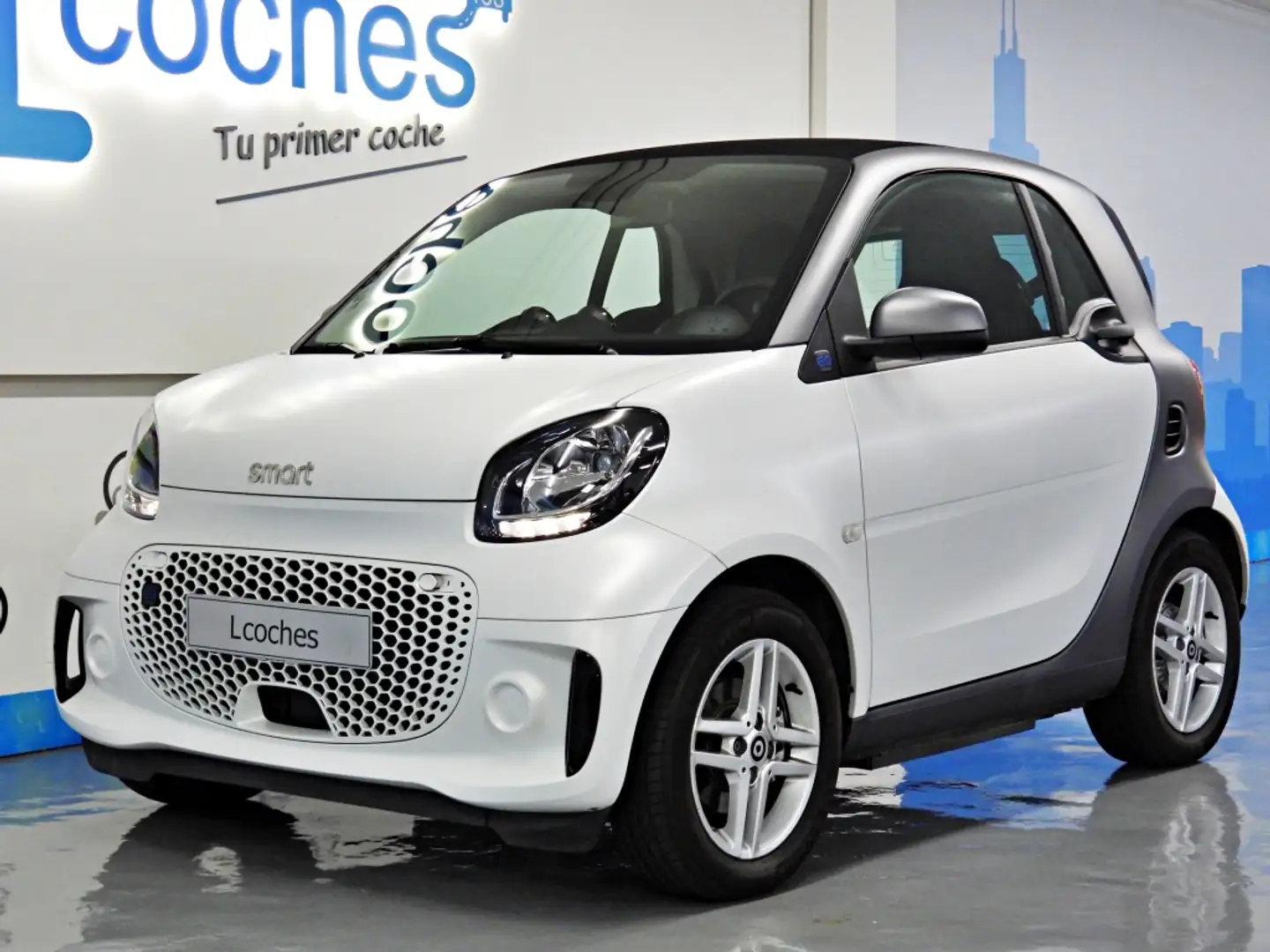 smart forTwo Coupé EQ Blanco - 2
