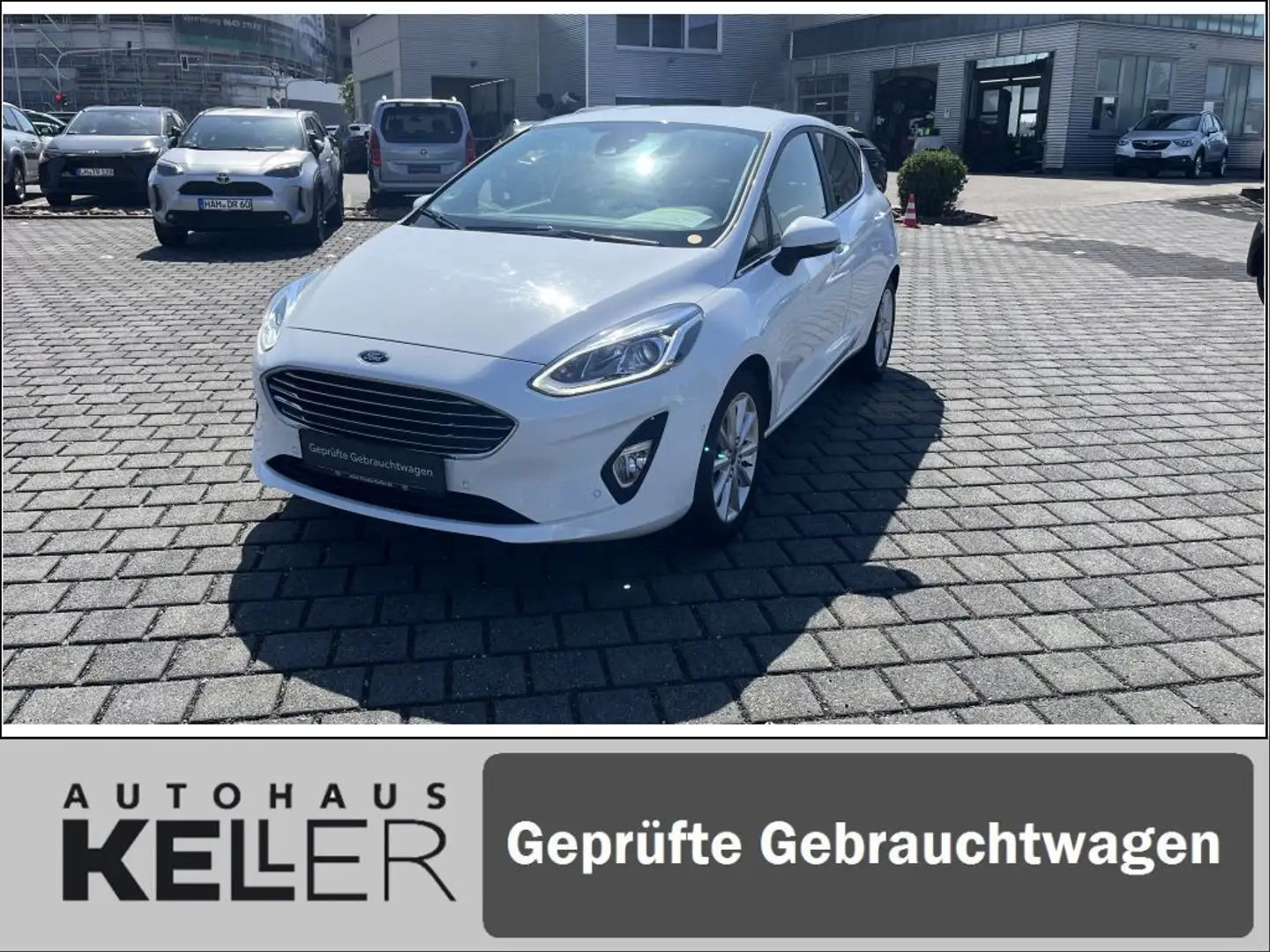Ford Fiesta 1.0 EcoBoost S&S Aut. TITANIUM - 1