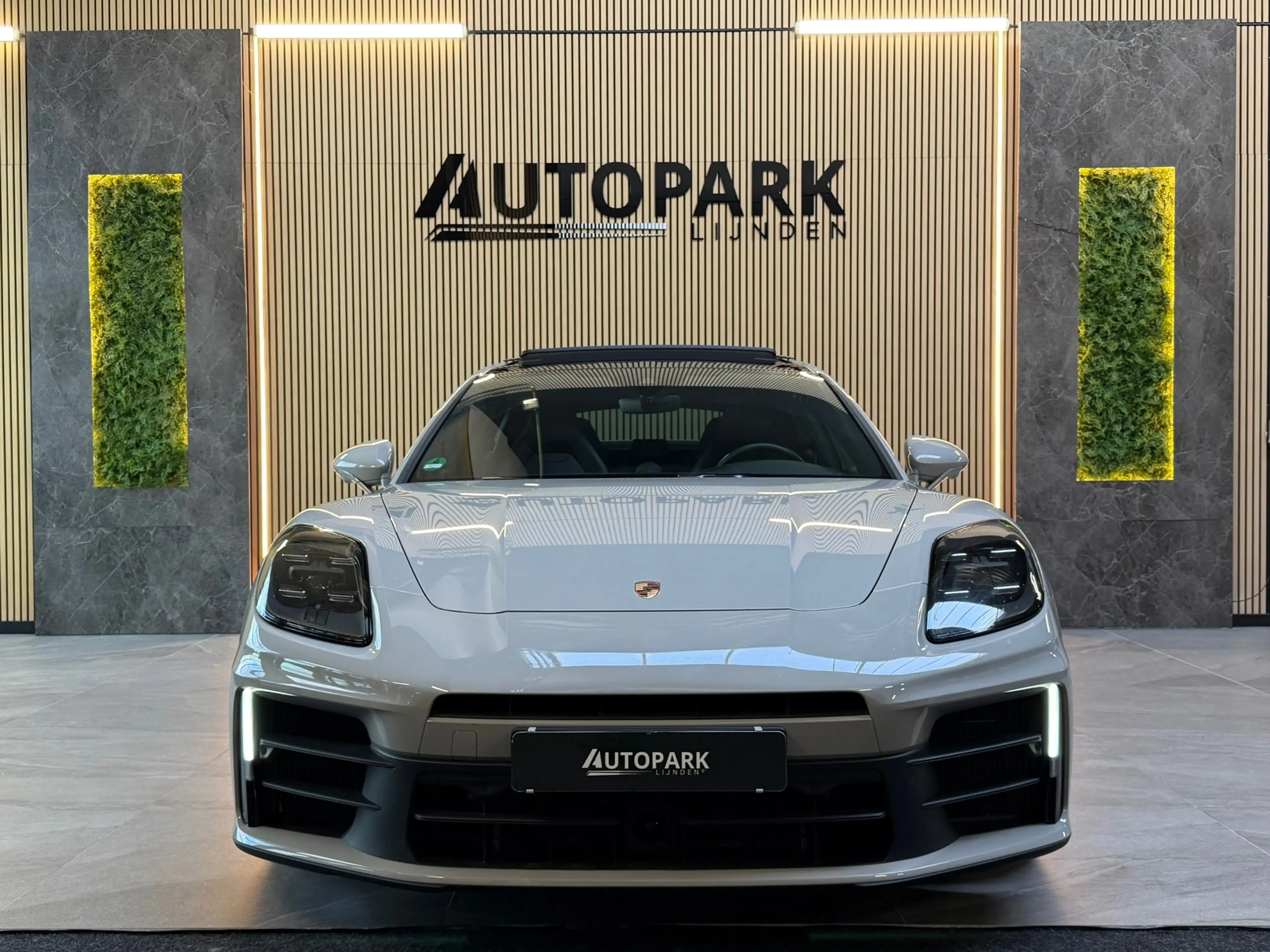 Porsche Panamera 2.9 4 E-Hybrid PANO|BOSE|HuD|SOFTCLOSE|360 CAMERA| — photo 9