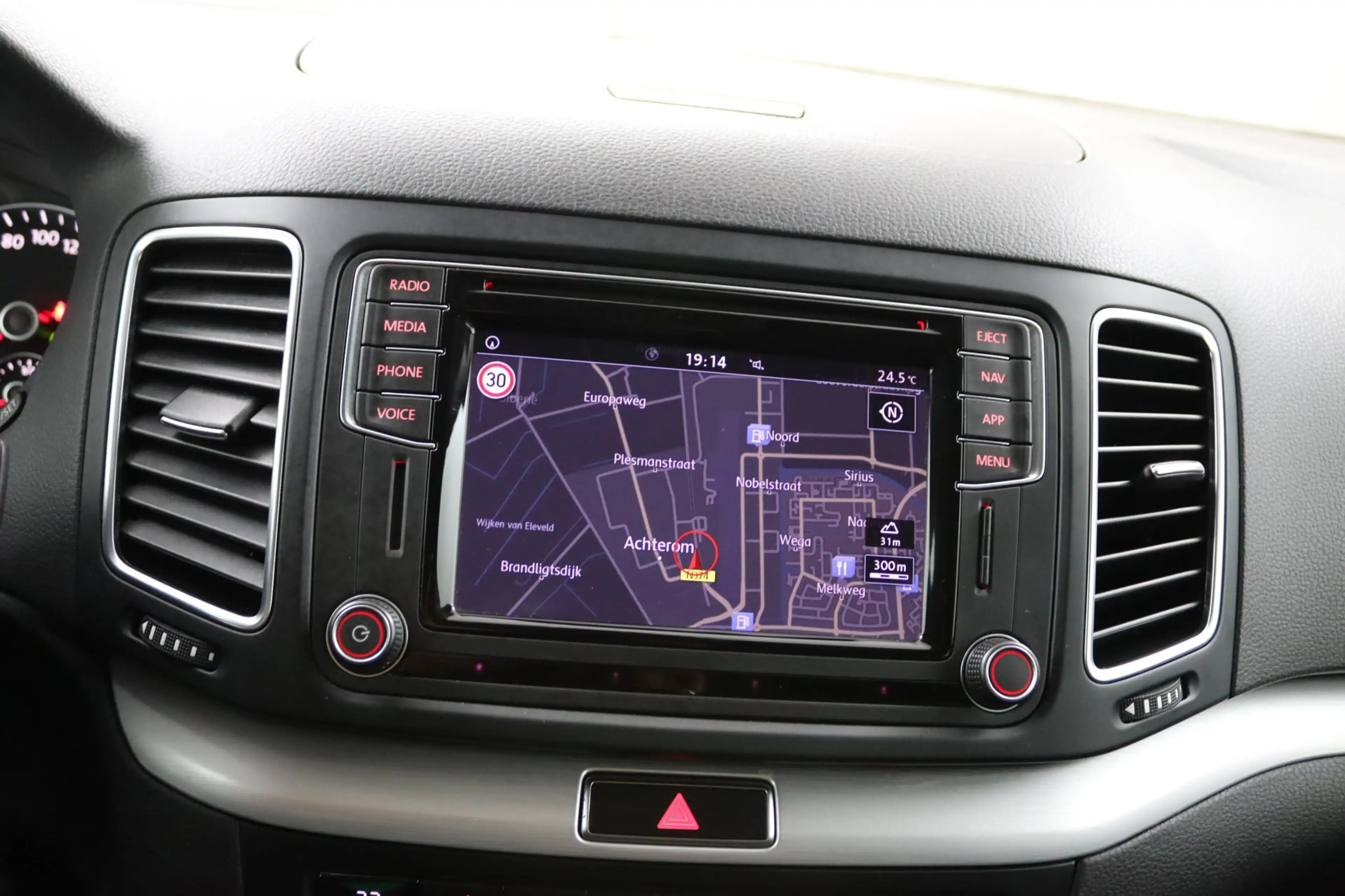 Volkswagen Sharan 1.4 TSI Exclusive Series | Navigatie | Dodehoek De — photo 5