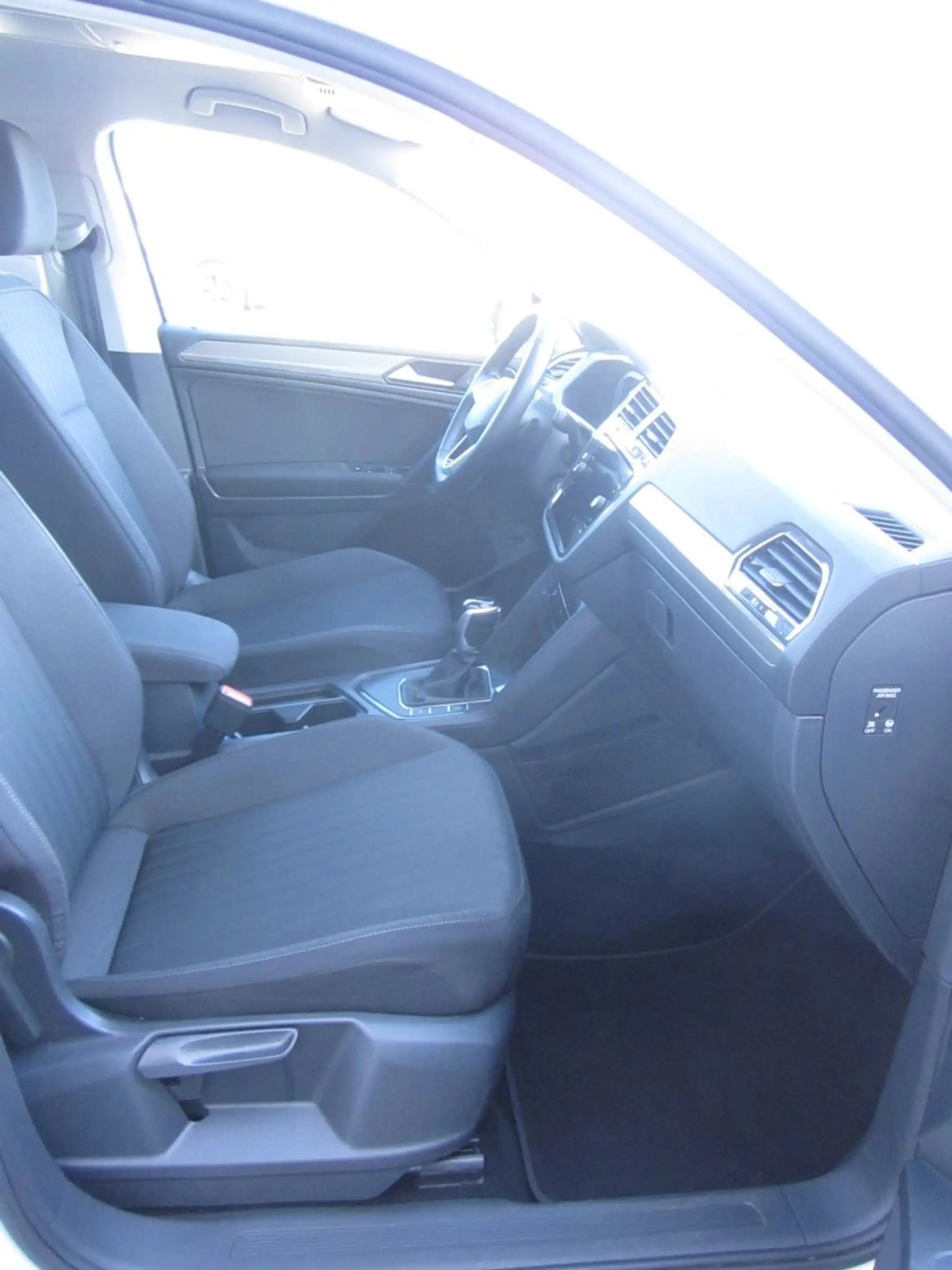 Volkswagen Tiguan Allspace +AHK+KAMERA+18"+DIGITAL — photo 13