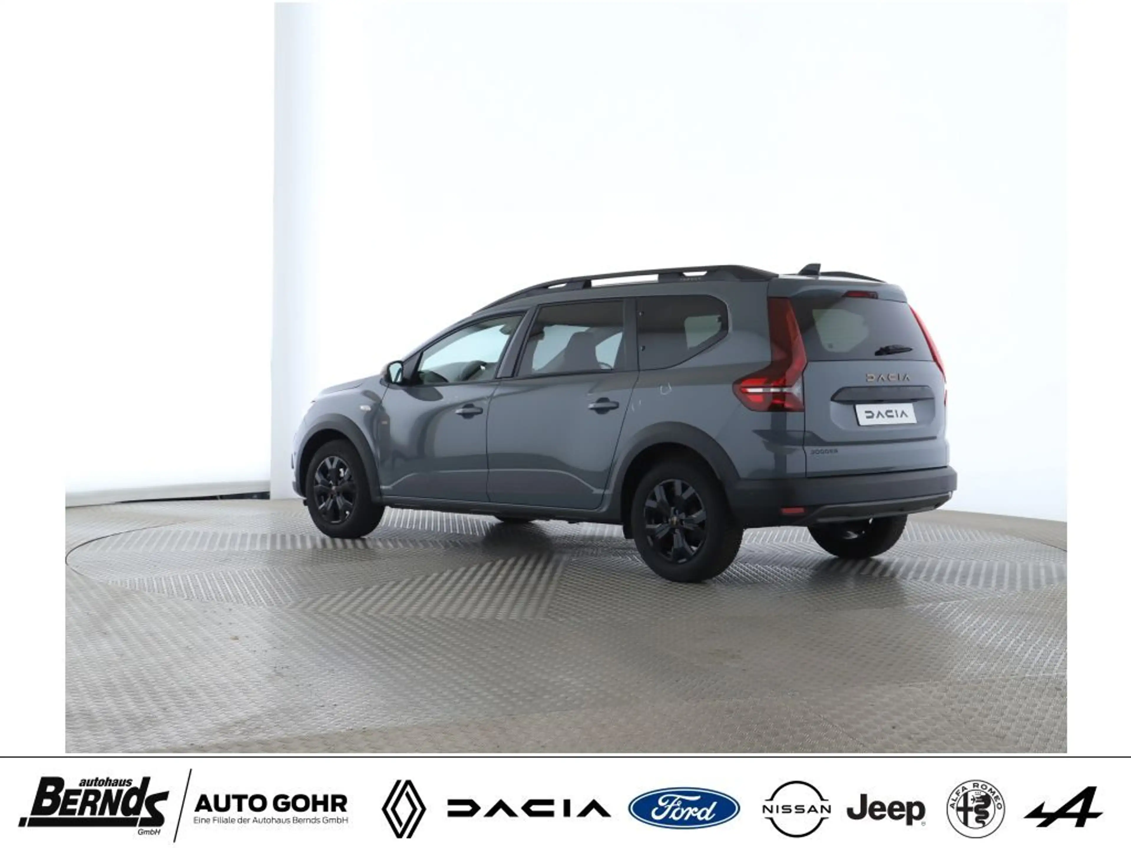 Dacia Jogger TCe 110 (7-Sitzer) Extreme Navi City SHZ Carplay — photo 11