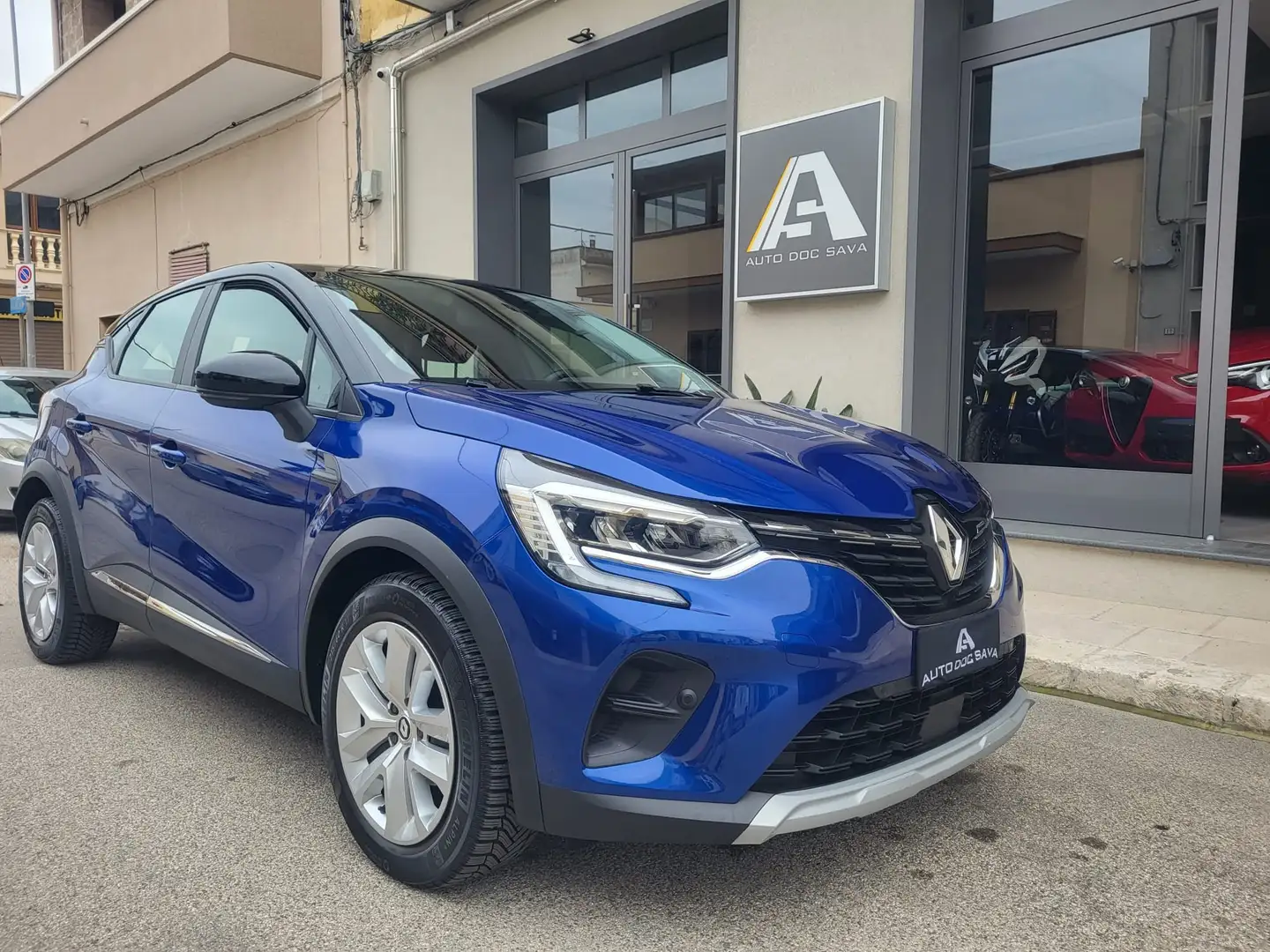 Renault Captur 1.5 Dci 95 Cv Business+Led+Navy+Retrocamera. Blau - 2