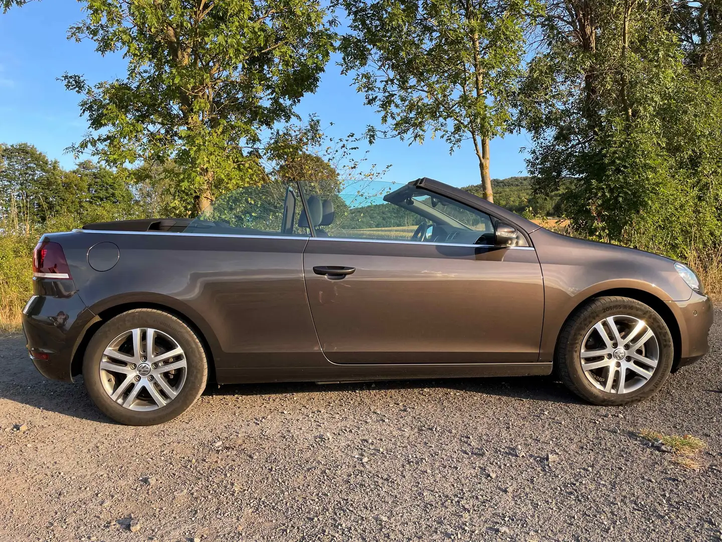 Volkswagen Golf Cabriolet Golf VI Cabrio Diesel Cabrio 2.0 TDI BlueMotion Te Braun - 1