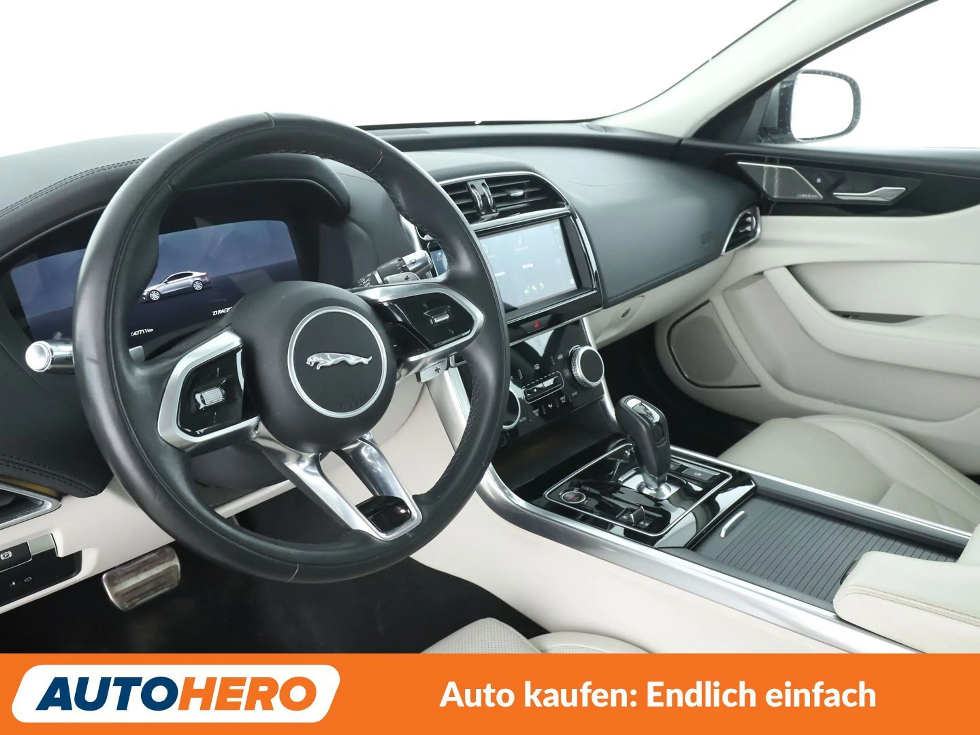 Jaguar XE 30t HSE AWD Aut.*NAVI*ACC*CAM*PDC*SHZ*PANO* — photo 11