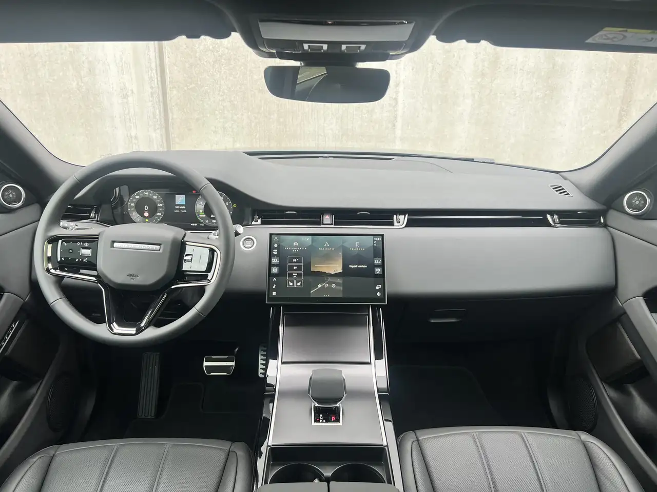 Land Rover Range Rover Evoque 2026 — фото 11