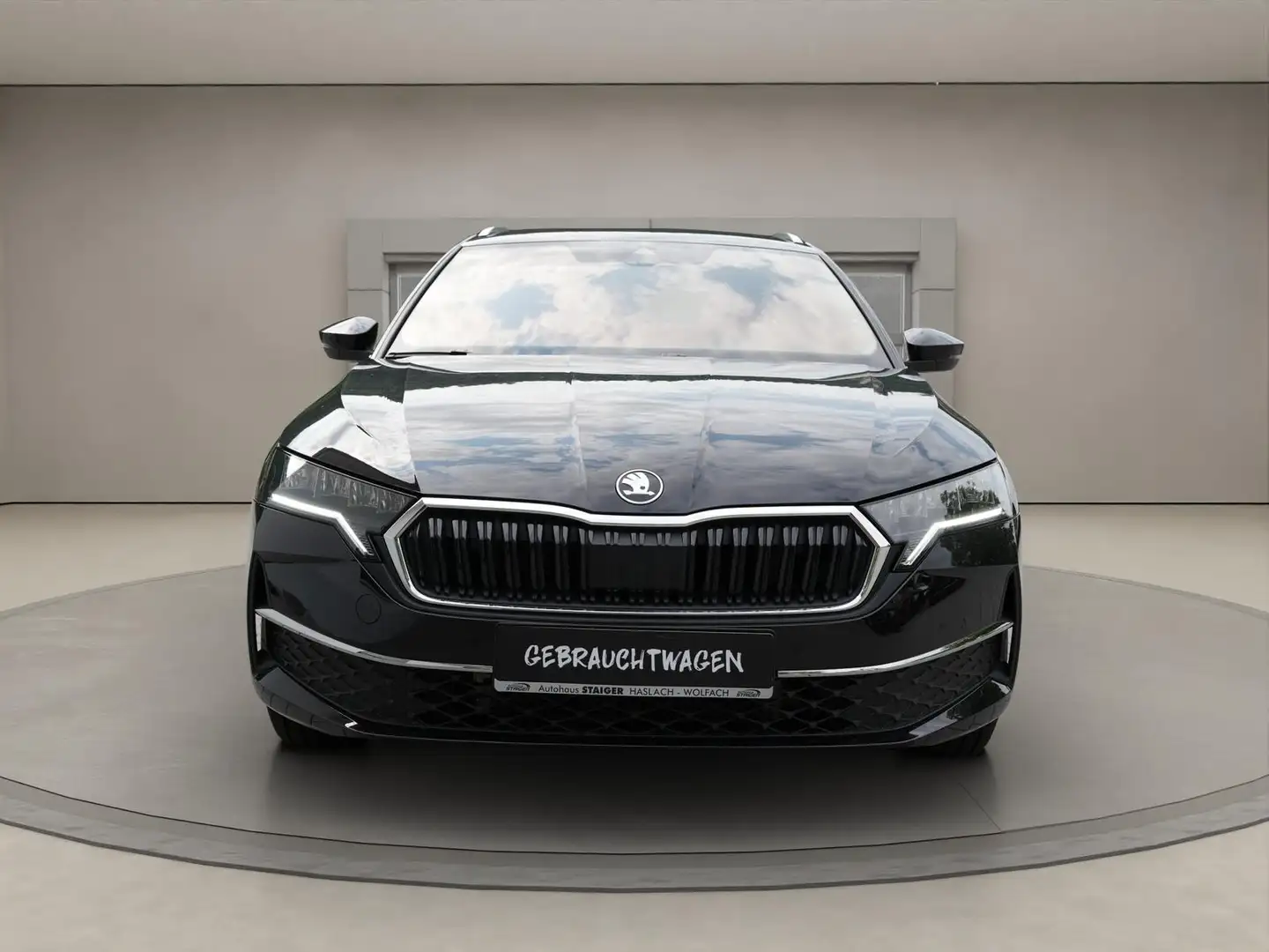 Skoda Octavia Combi Selection 1,5 eTSI+SHZ+LED+ACC+ Schwarz - 2