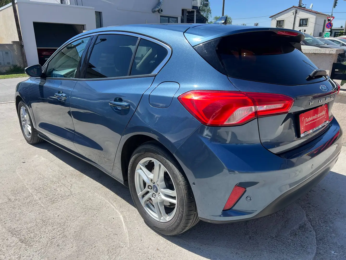 Ford Focus Cool Blau - 2