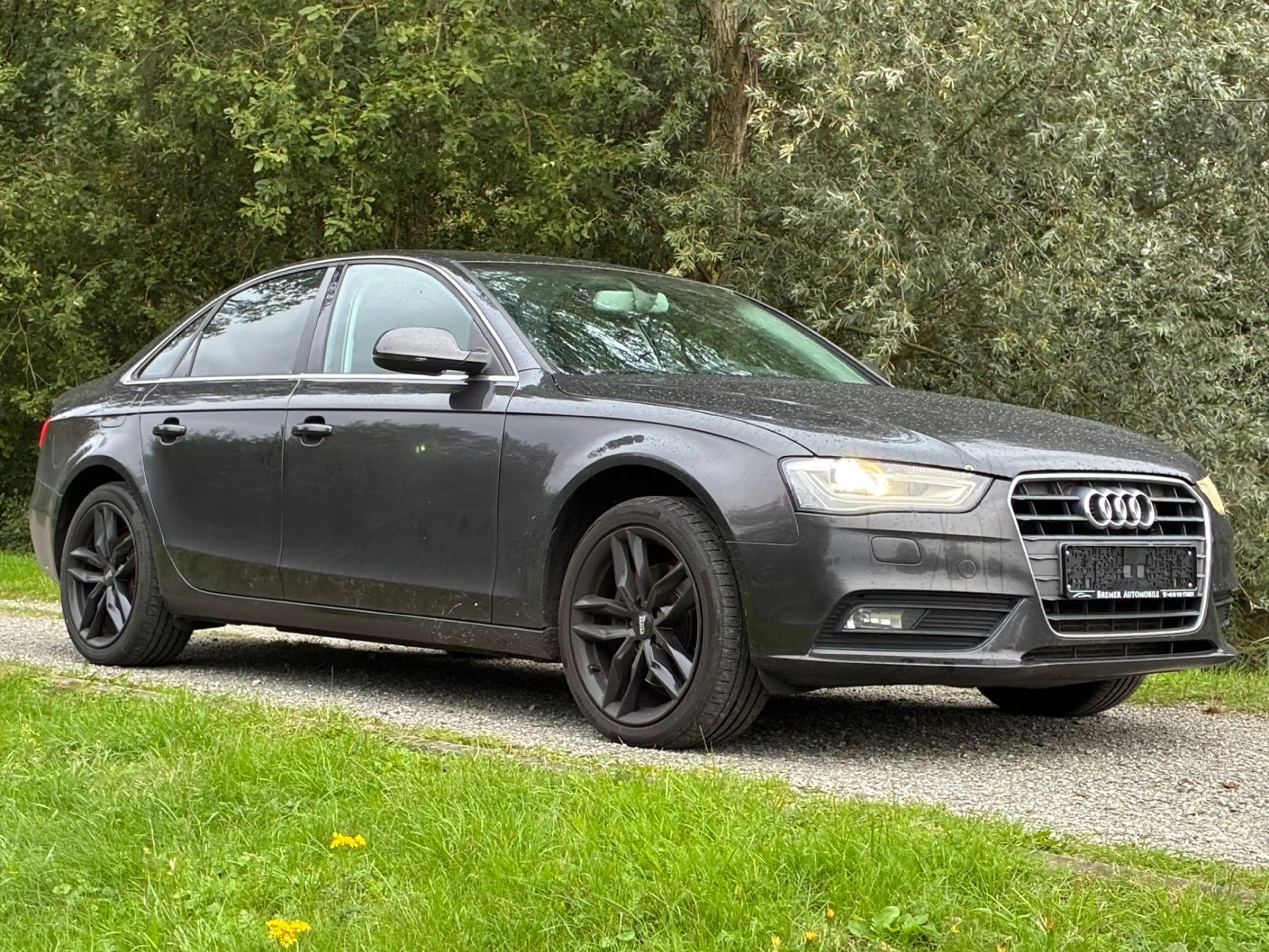 Audi A4 2.0l TDI Limousine Ambiente Tüv=Neu! Navi+!