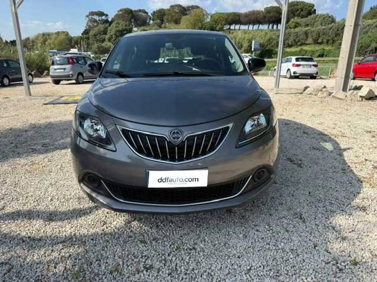 Lancia Ypsilon Ypsilon 1.2 Hybrid 3