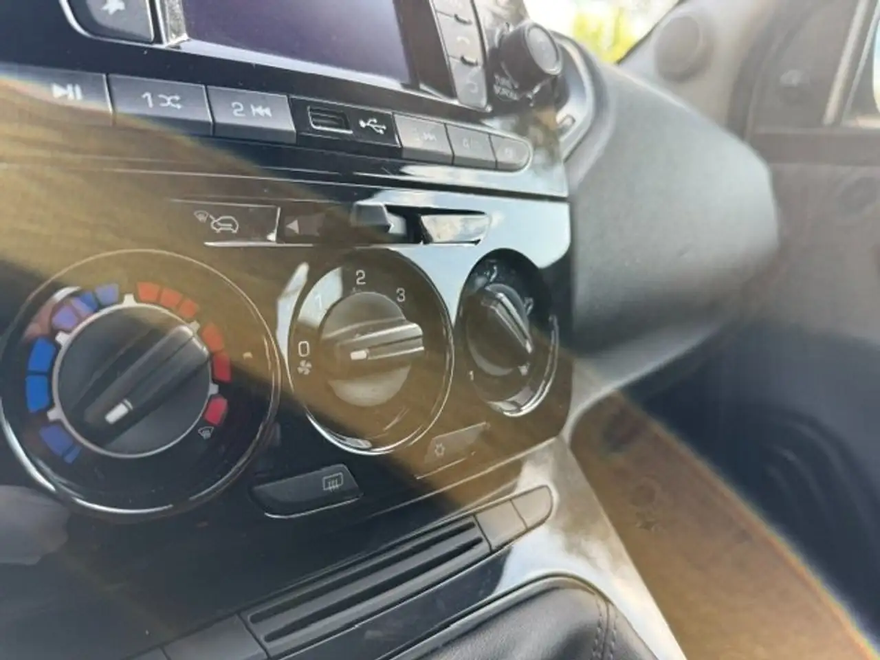 Lancia Ypsilon Ypsilon 1.2 Hybrid 12