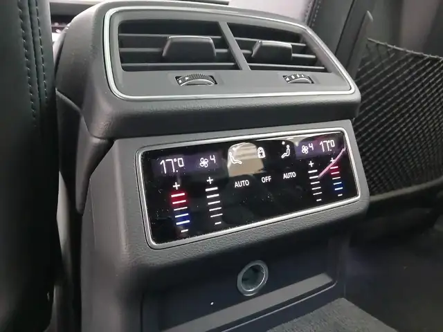 Audi A6 view 29