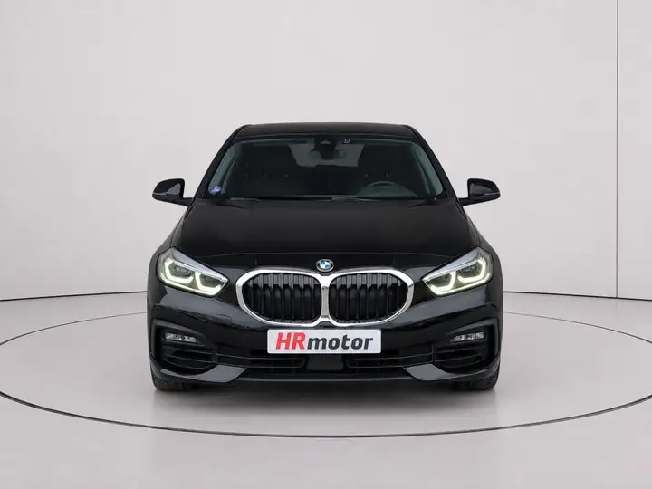 BMW Serie 1 2023, foto 7