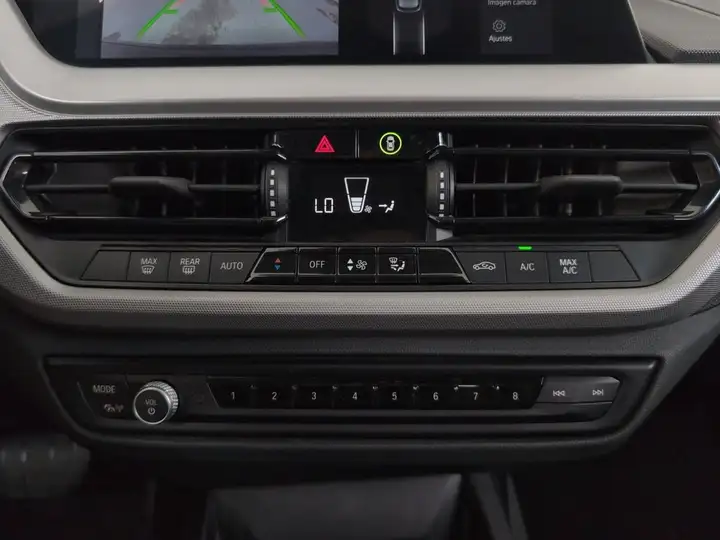 BMW Serie 1 2023, foto 22