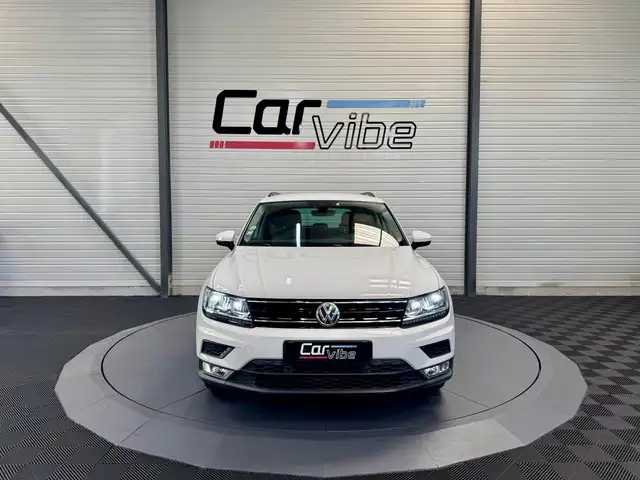 Volkswagen Tiguan view 9
