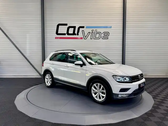Volkswagen Tiguan main image
