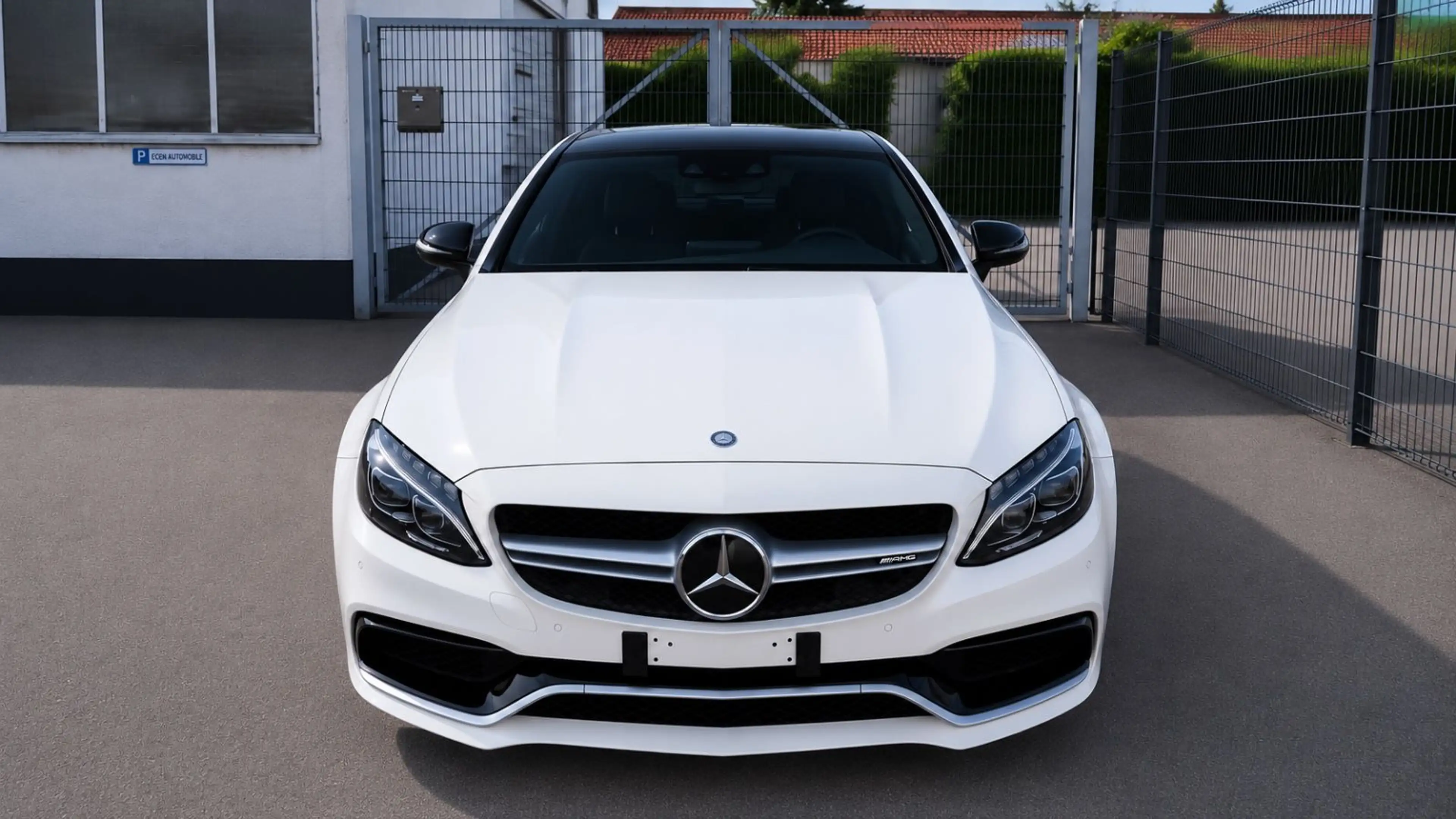 Mercedes-Benz C 63 AMG Coupe*DISTRONIC PLUS*BURMESTER*GARANTIE — photo 3