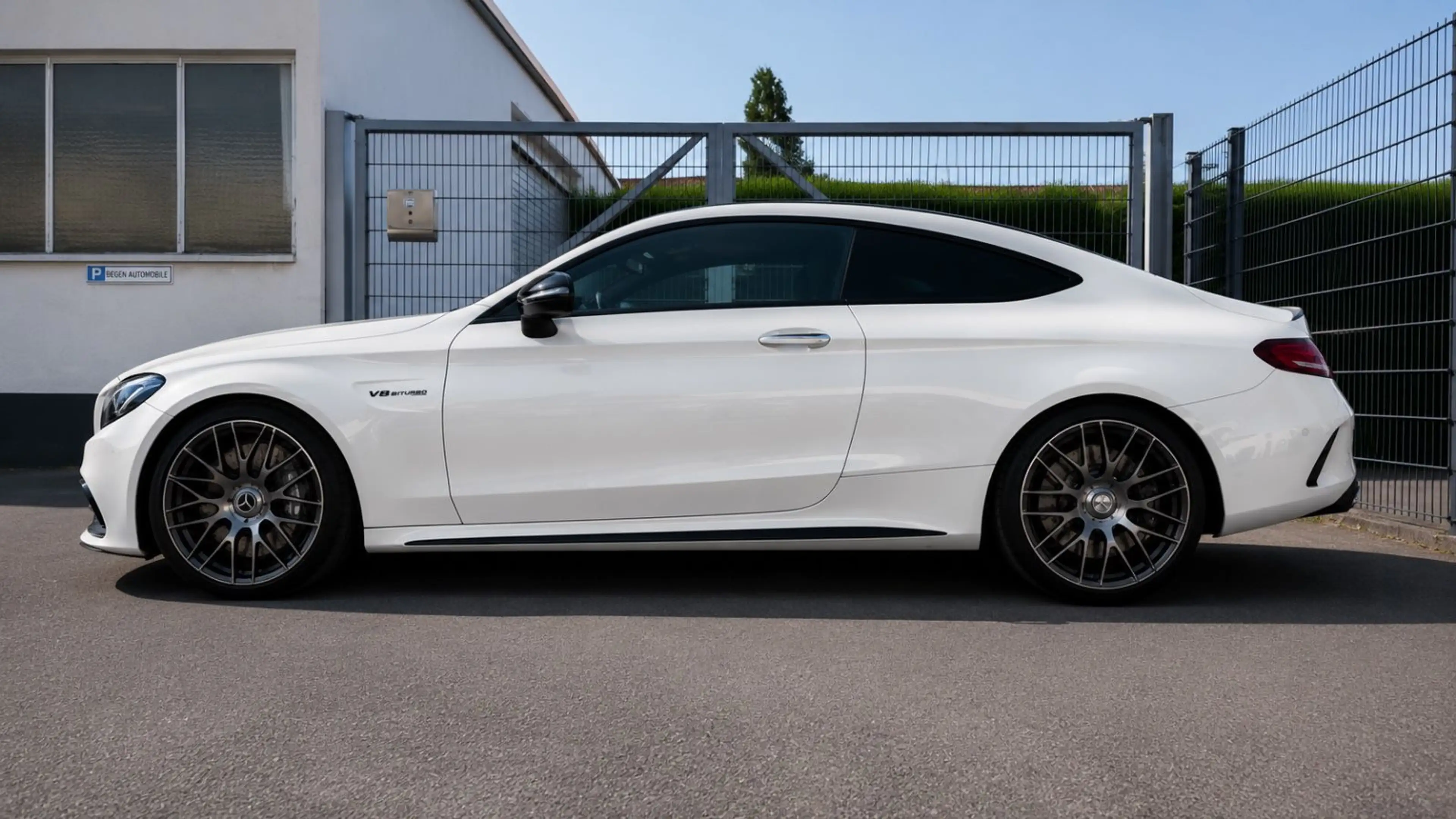 Mercedes-Benz C 63 AMG Coupe*DISTRONIC PLUS*BURMESTER*GARANTIE — photo 6