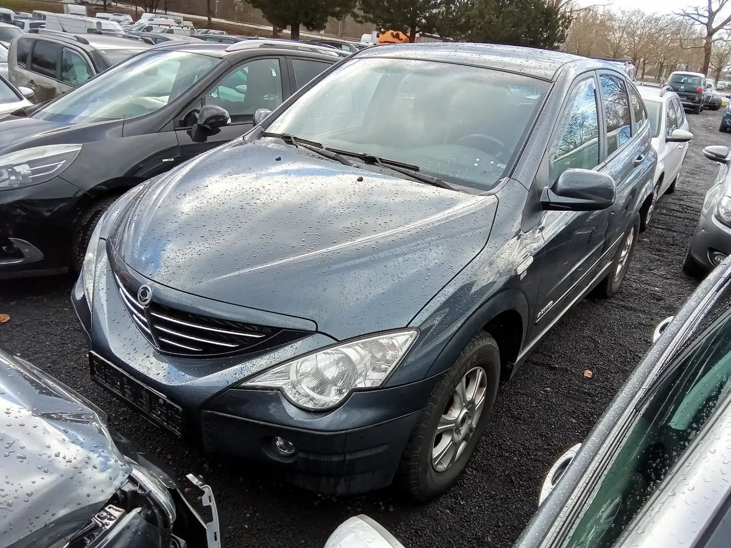 SsangYong Actyon 200 Xdi s 4x4 | Motor springt nicht an! Grau - 1