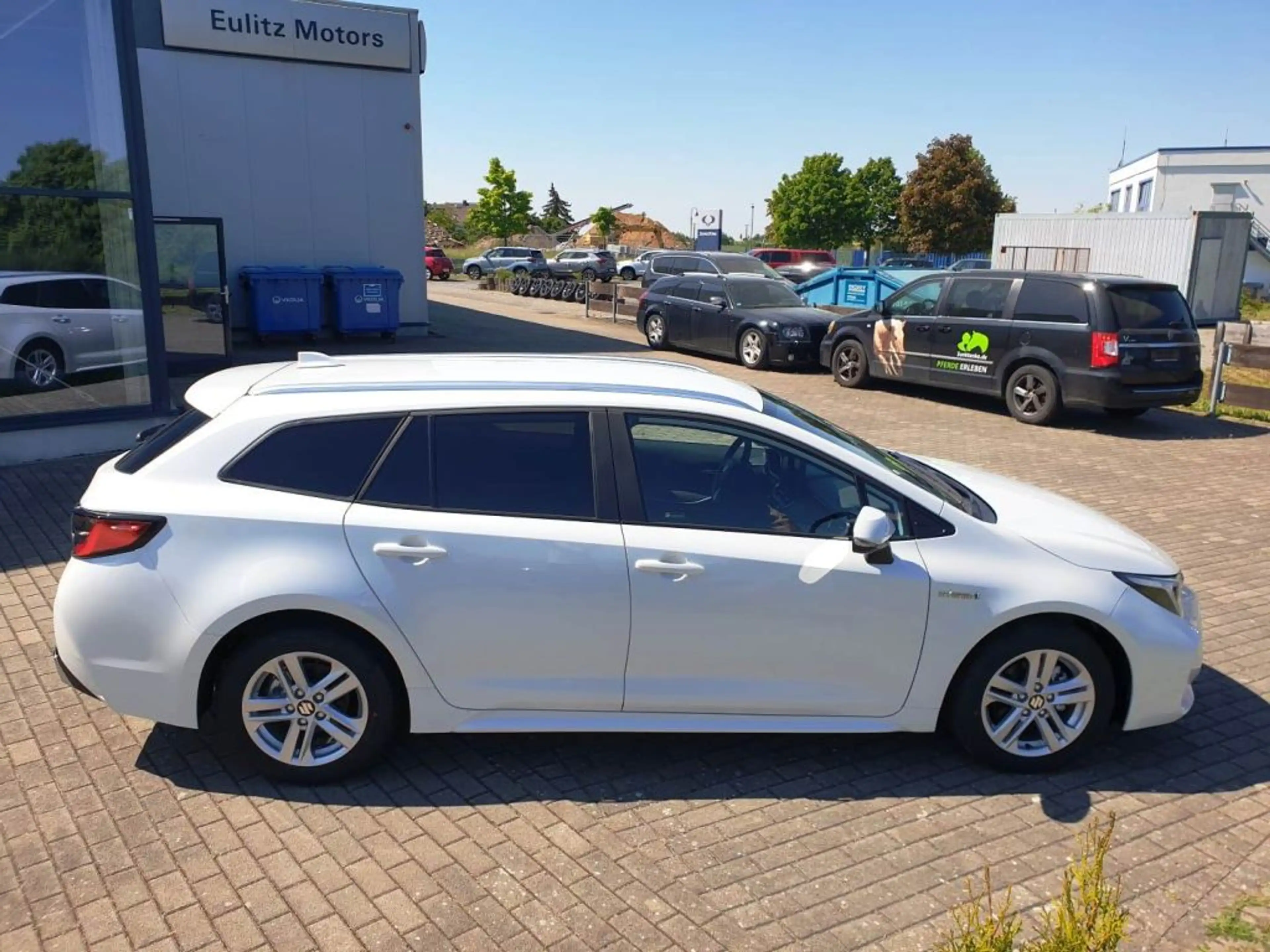 Suzuki Swace 1.8 Hybrid CVT Comfort+ — photo 4