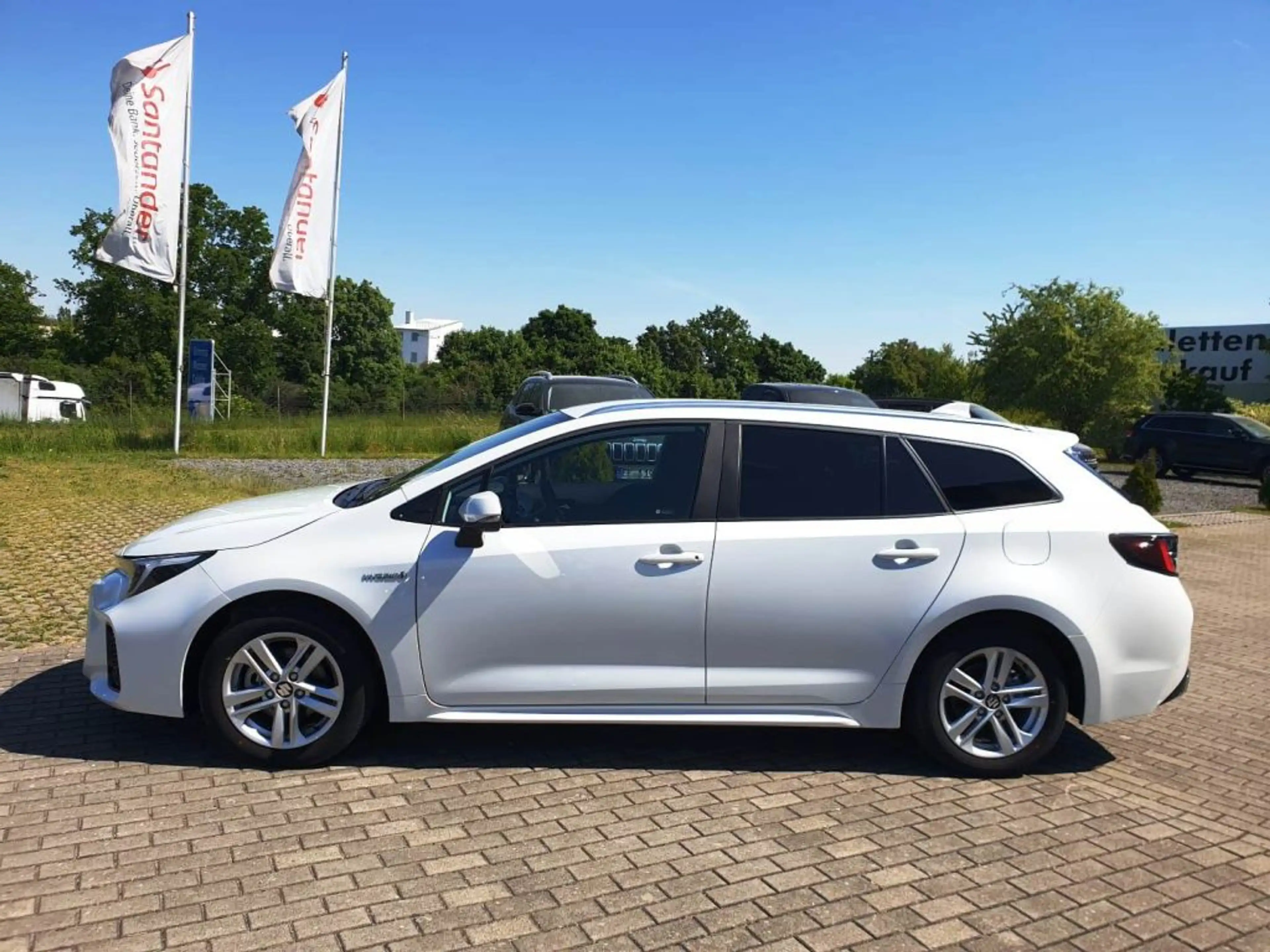 Suzuki Swace 1.8 Hybrid CVT Comfort+ — photo 8