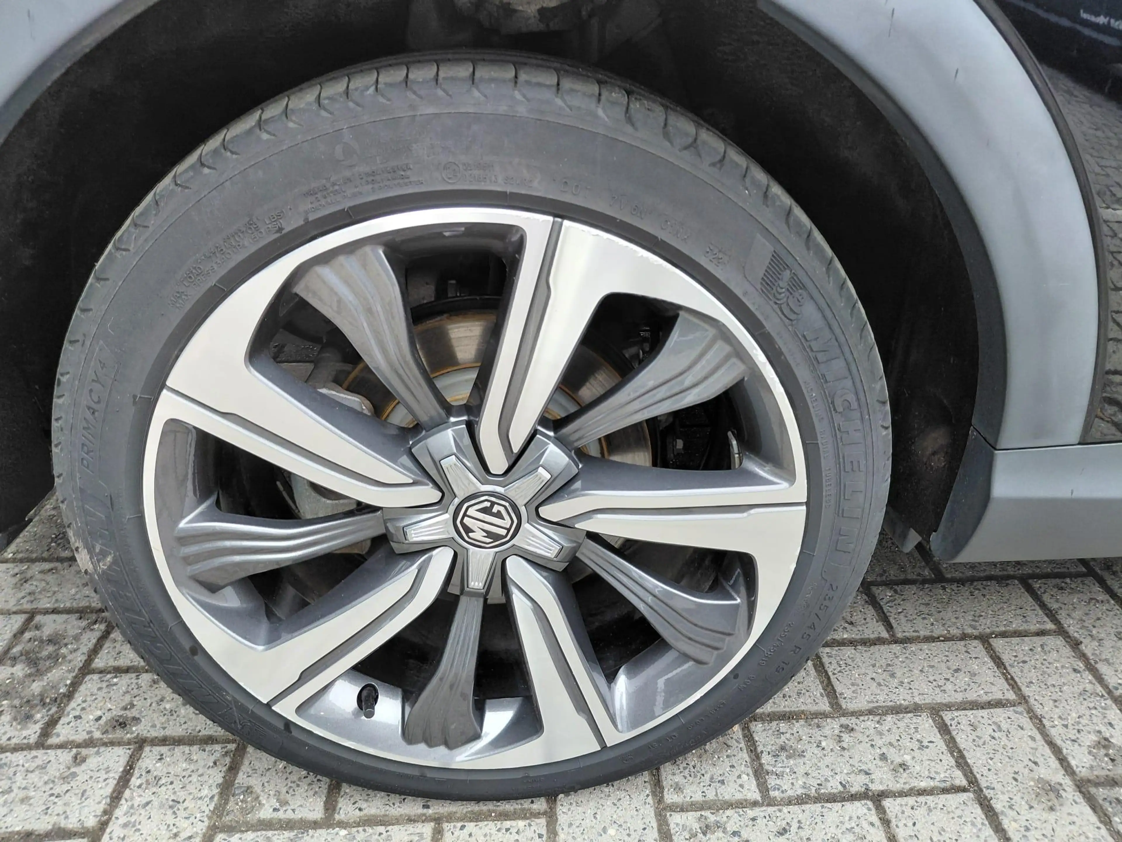 MG Marvel R Luxury — photo 14
