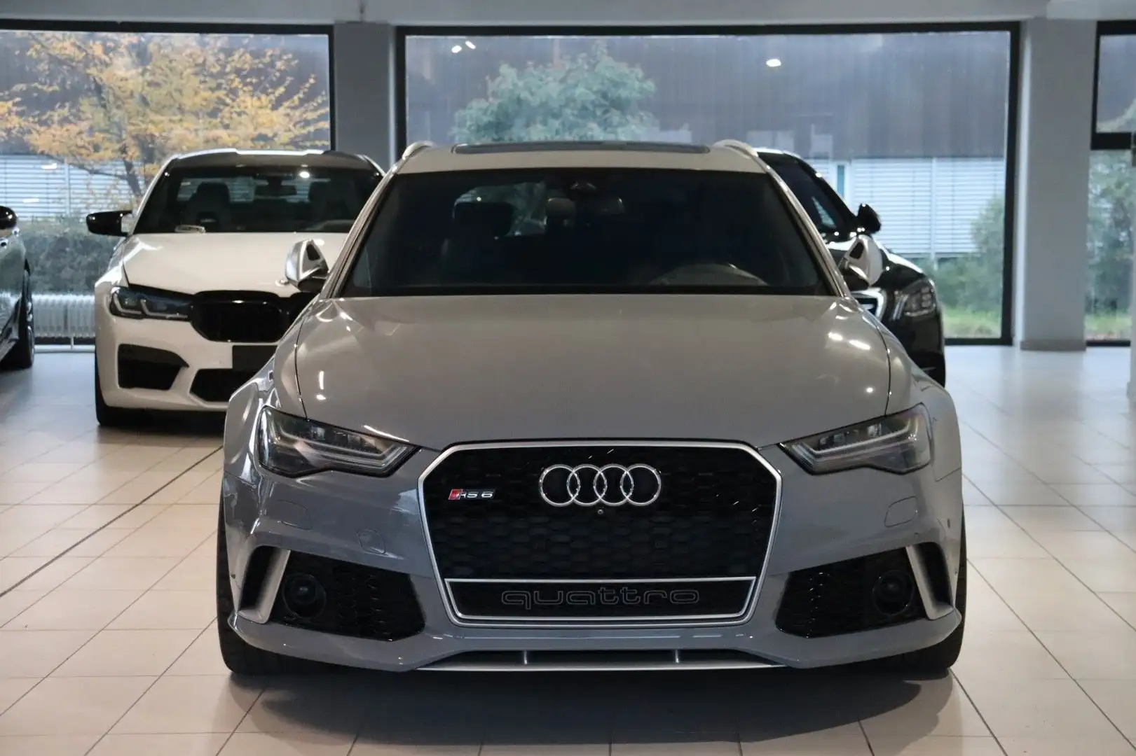 Audi RS6 4.0 Pano*Matrix*HUD*DynamikP.*Bose*Carbon Grau - 2