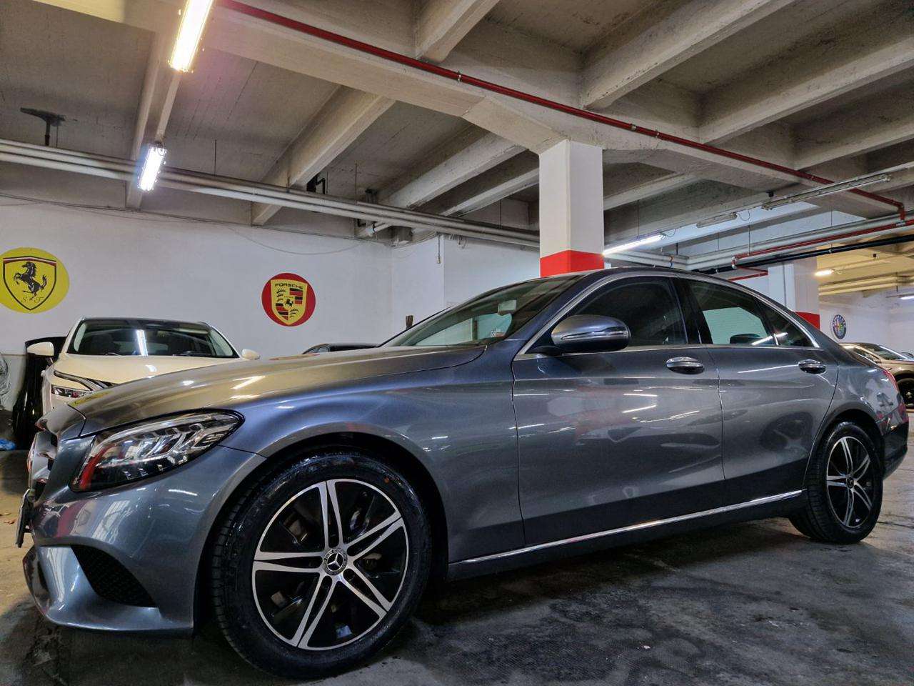 Mercedes-Benz C 180