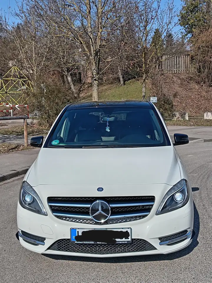 Mercedes-Benz B 250