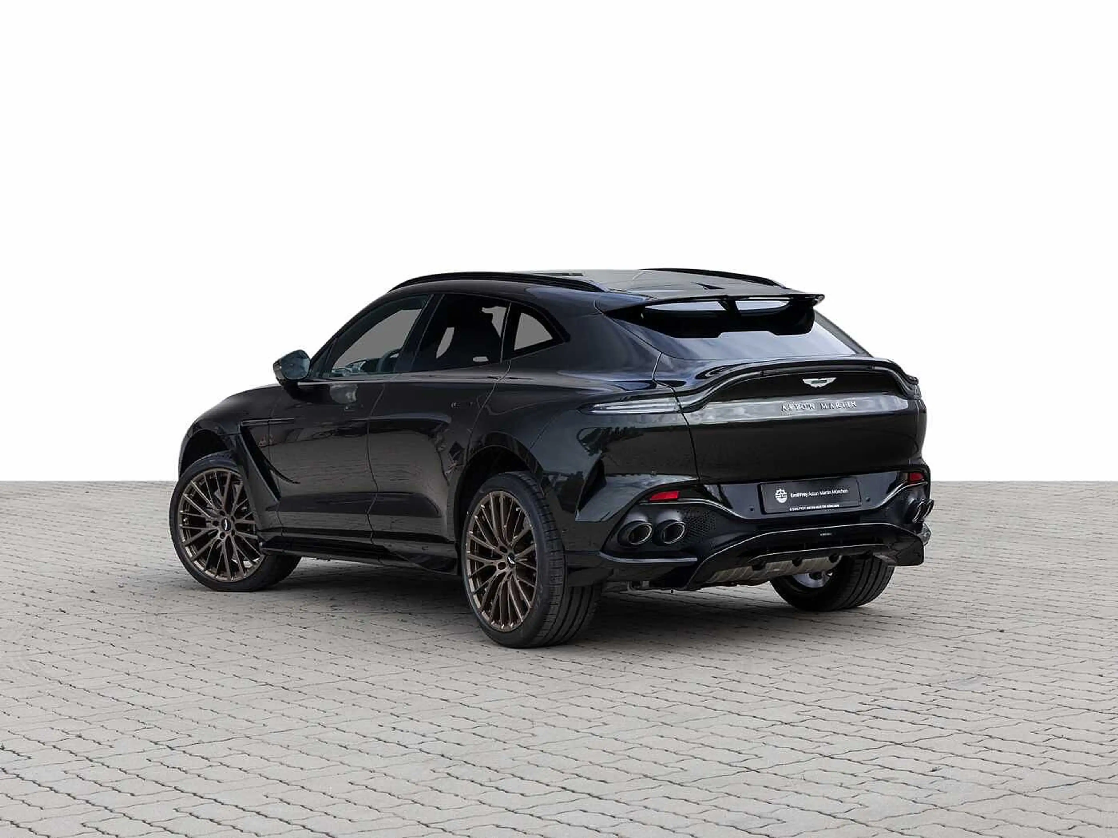 Aston Martin DBX 707 - Minotaur Green - — photo 2