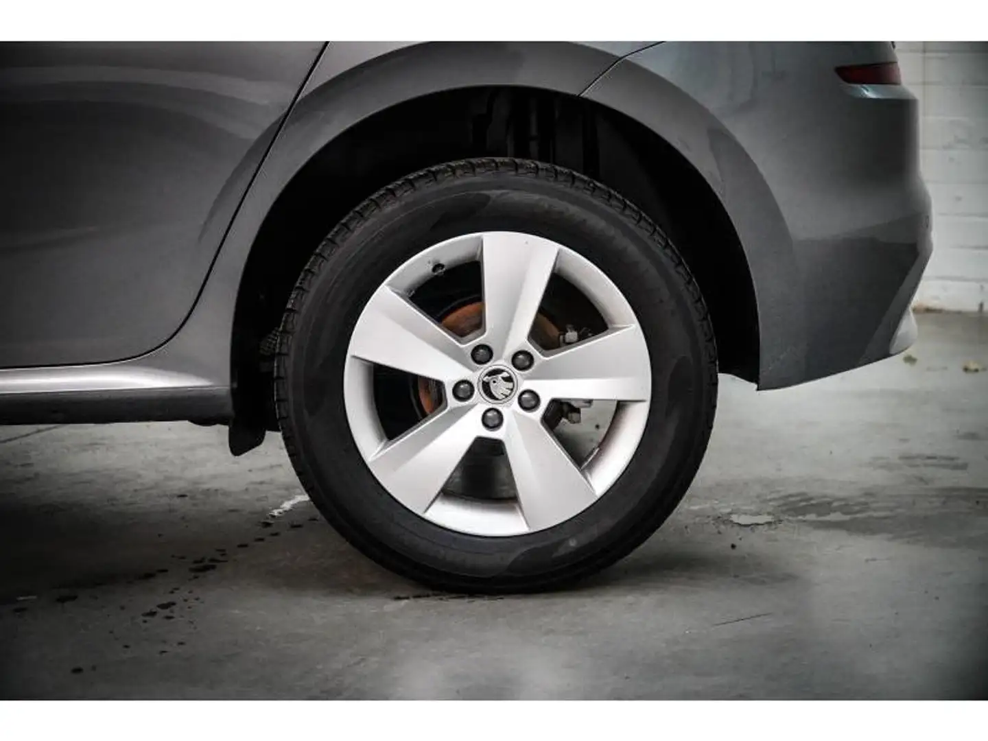 Skoda Kamiq Selection Grijs - 2