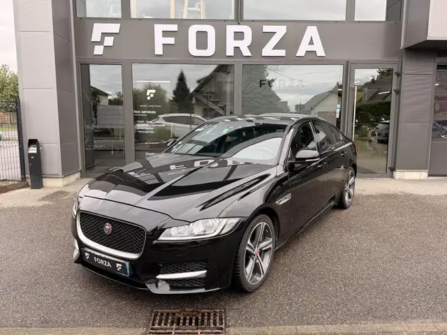 Jaguar XF 2.0 D - 180ch - BVA  R-Sport 1