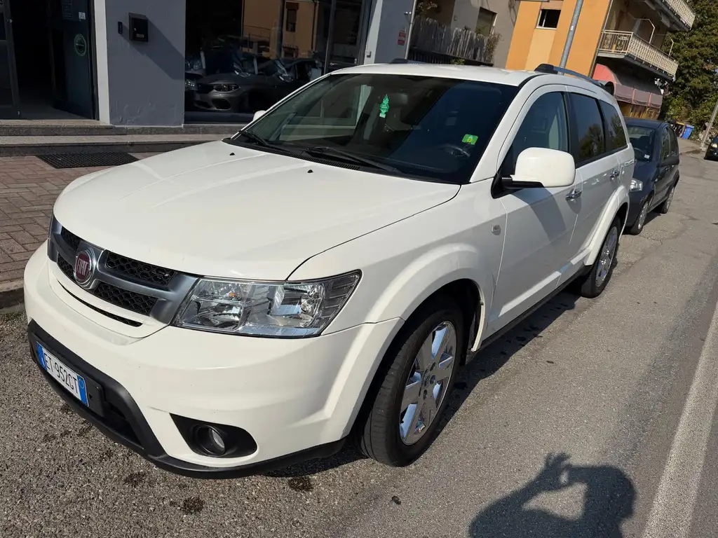 Fiat Freemont 2014 из Европы — купить под ключ