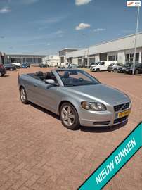 Convertible 2.0D Kinetic MOOIE AUTO BEL 0619590613