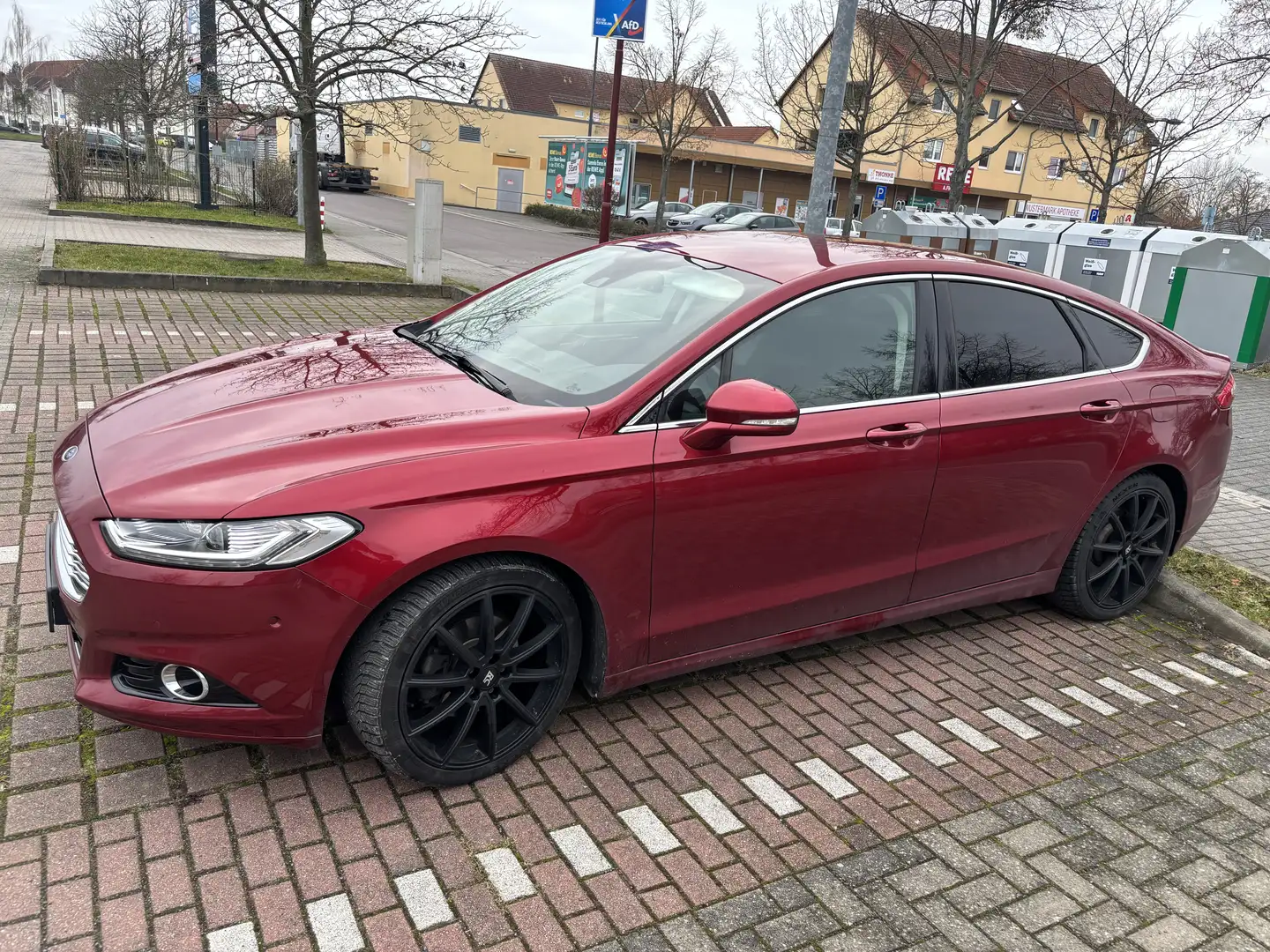 Ford Mondeo Titanium Roşu - 2