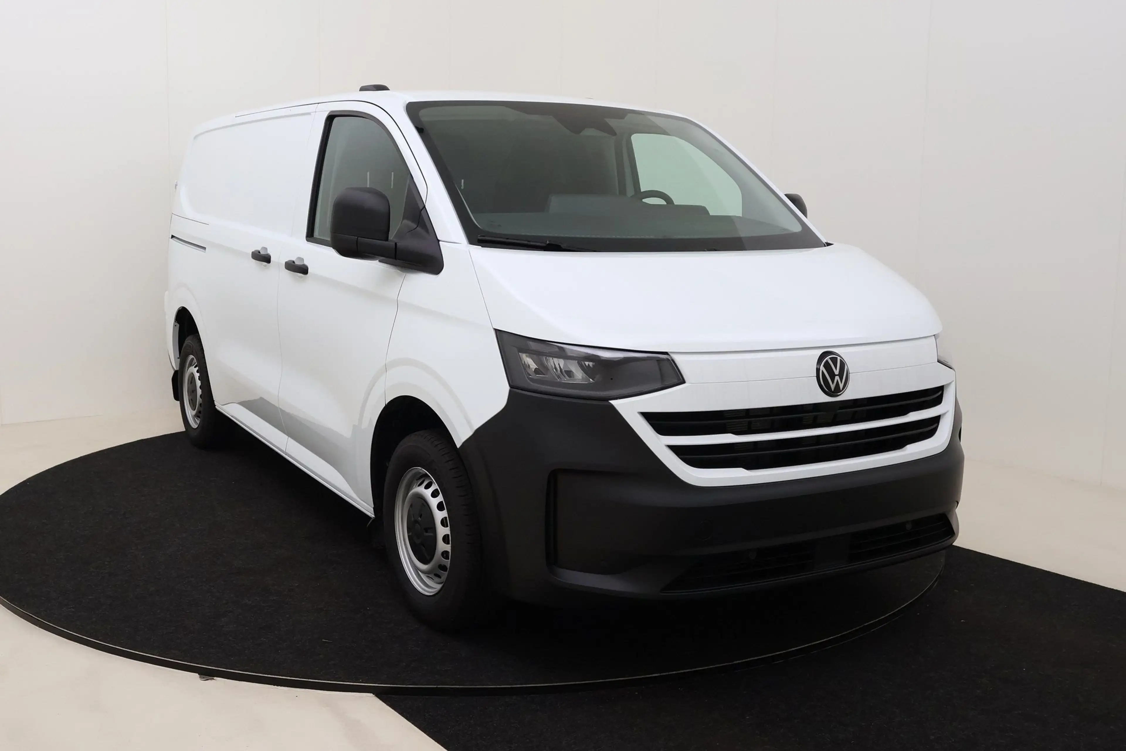 Volkswagen Transporter T7 Fourgon 3100 mm 2.0 TDI 110 hp Man.6 — photo 3