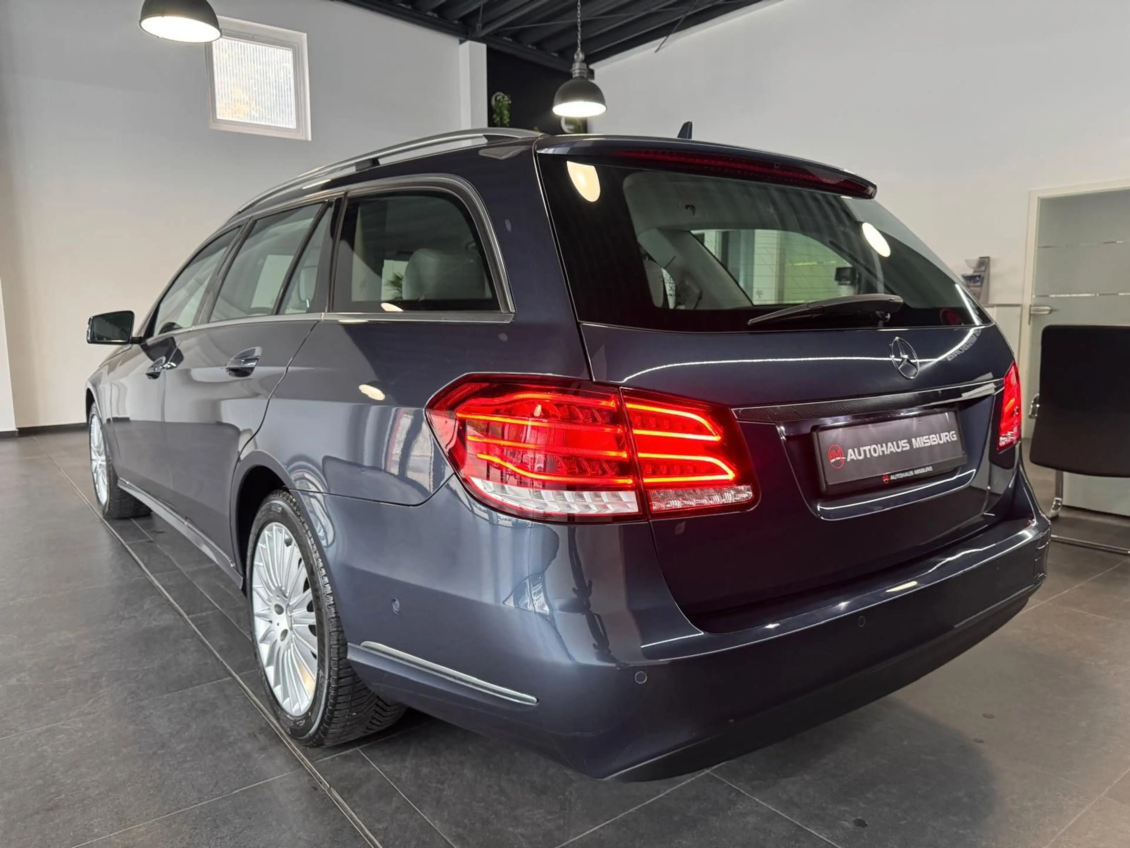 Mercedes-Benz E 250 T CDI BlueEfficiency Elegance/Memory — photo 7